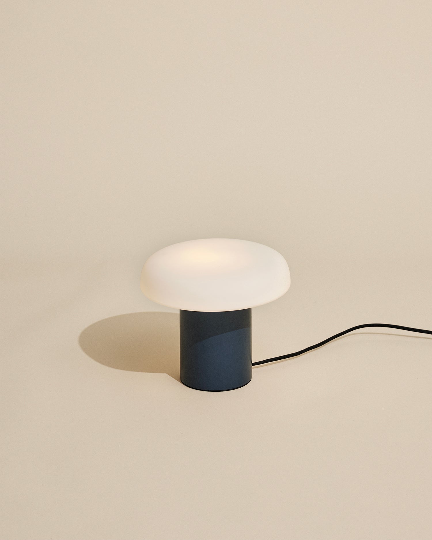 Come trovare l’equilibrio perfetto tra luce naturale e artificiale