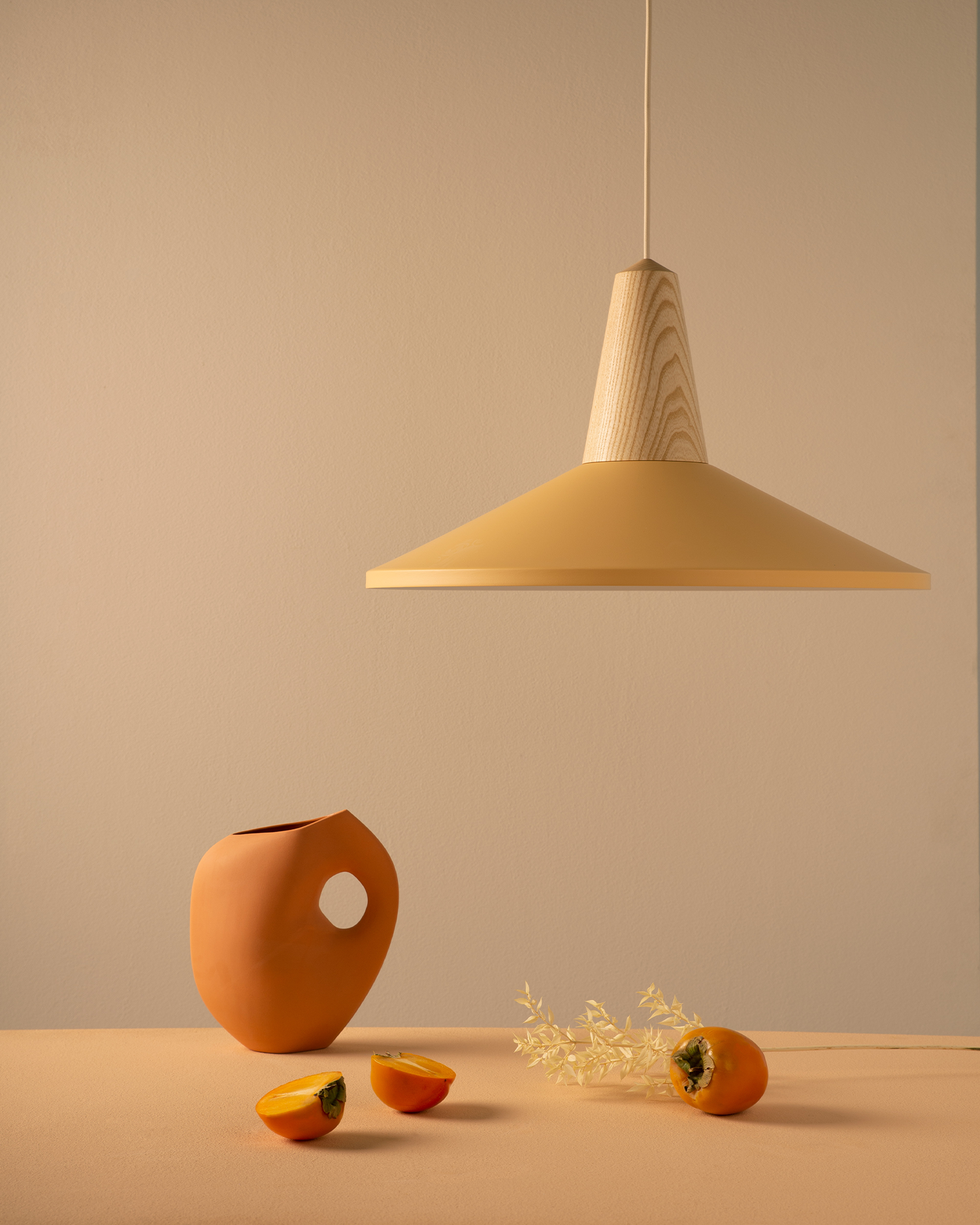 Vaso in ceramica Aura I, albicocca