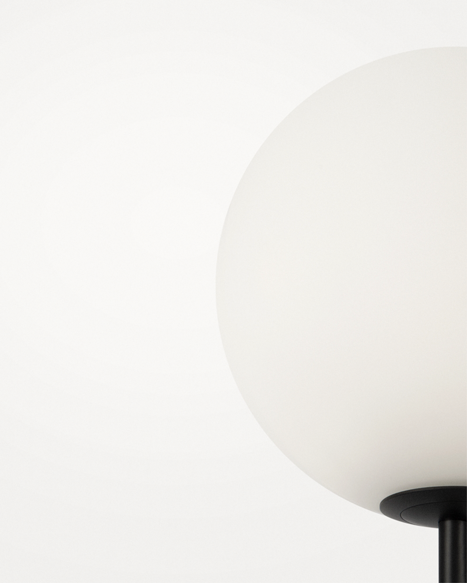 Lampada da terra Ring, nera