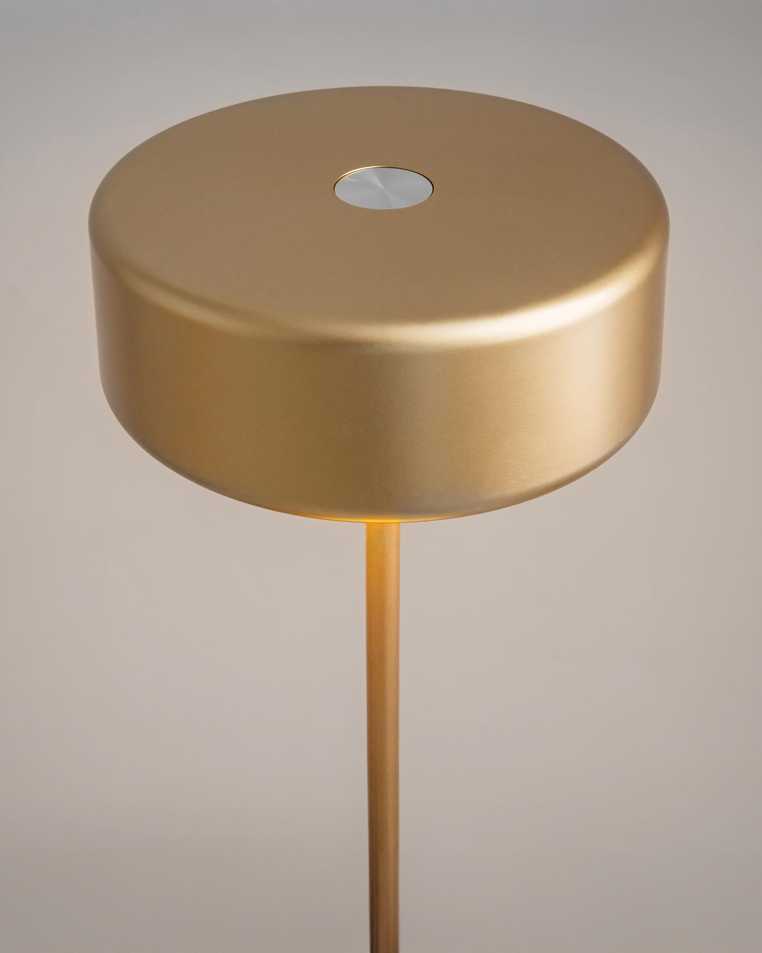 Lampada portatile AI Collaboration slim, oro