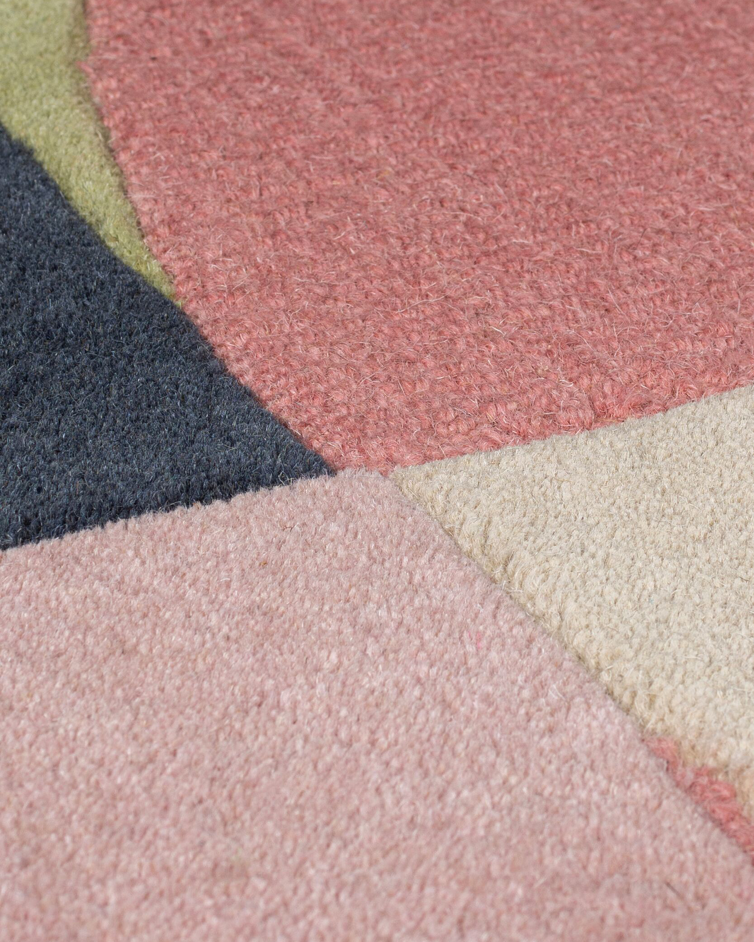 Tappeto geometrico in lana Esre Bright