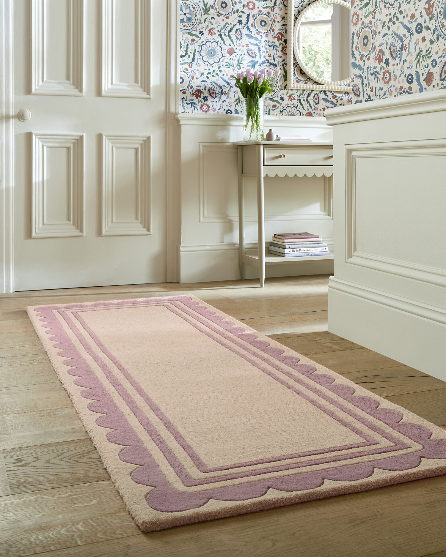 Runner in lana con bordo smerlato Lois