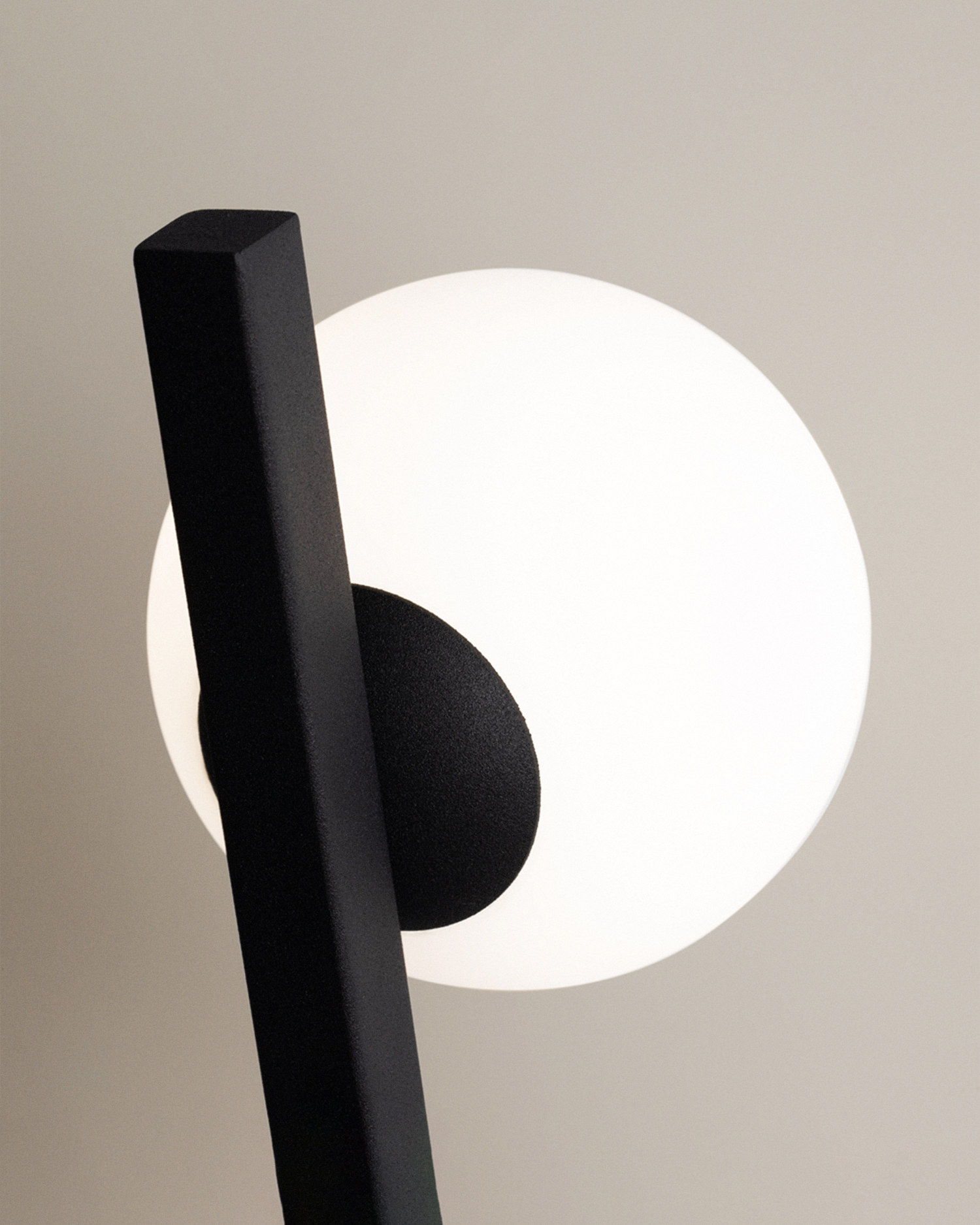Lampada da parete Kazimir, nera