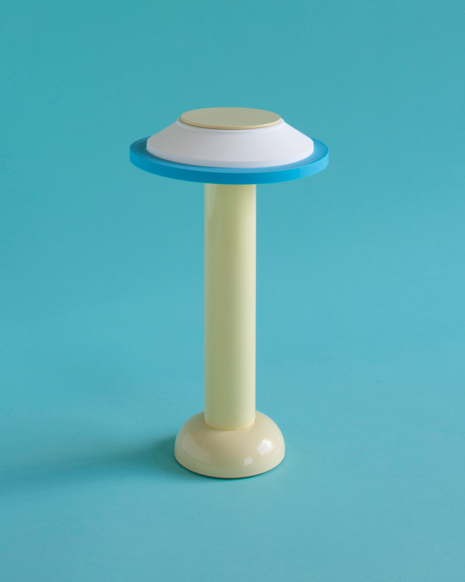 Lampada da tavolo portatile PL2, gialla e bianca
