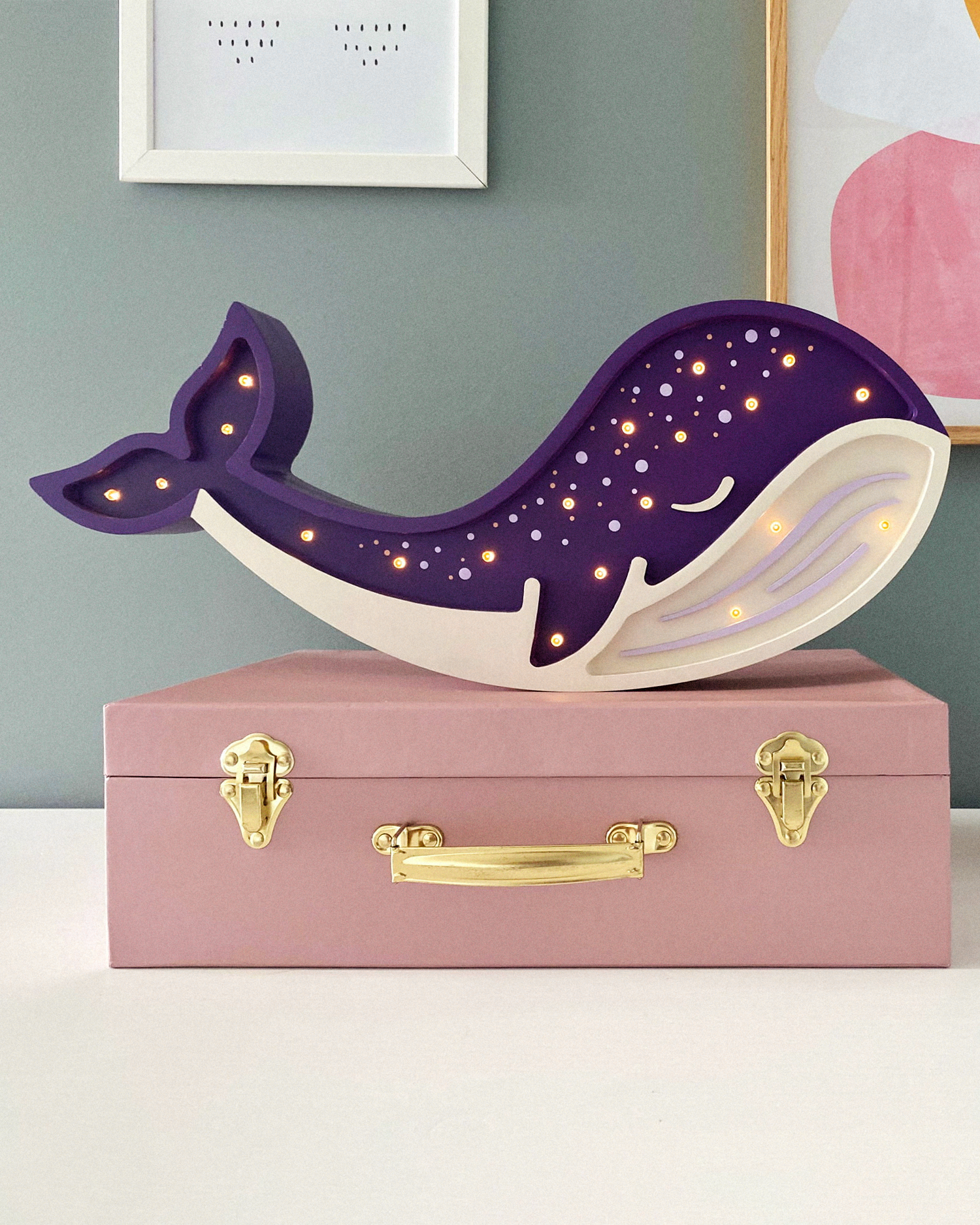 Lampada portatile in legno Whale, viola