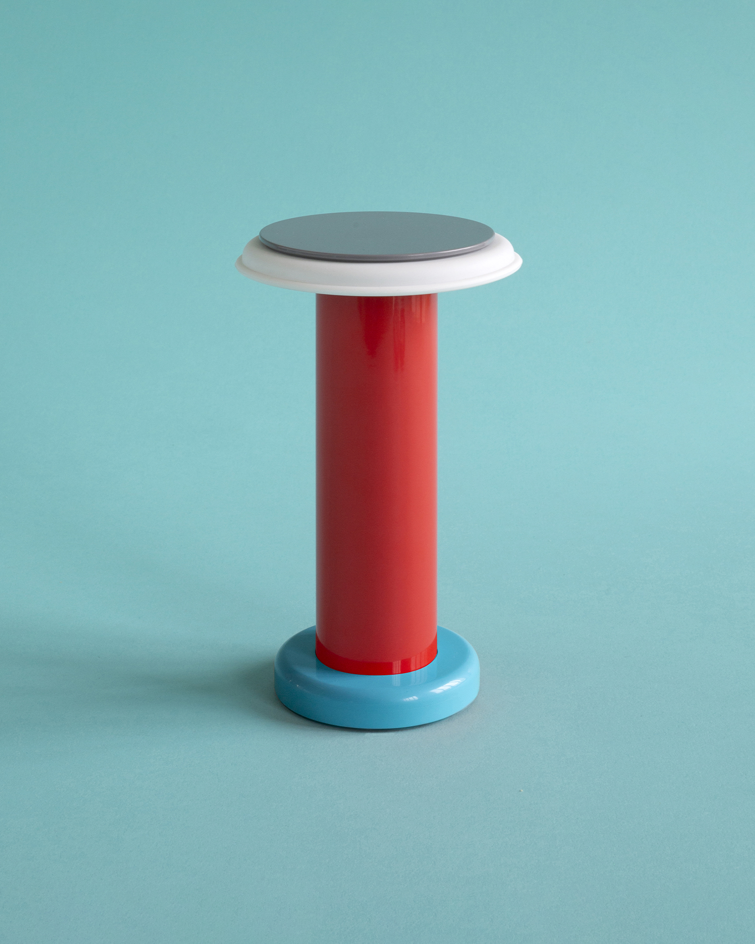 Lampada da tavolo portatile PL5, multicolore