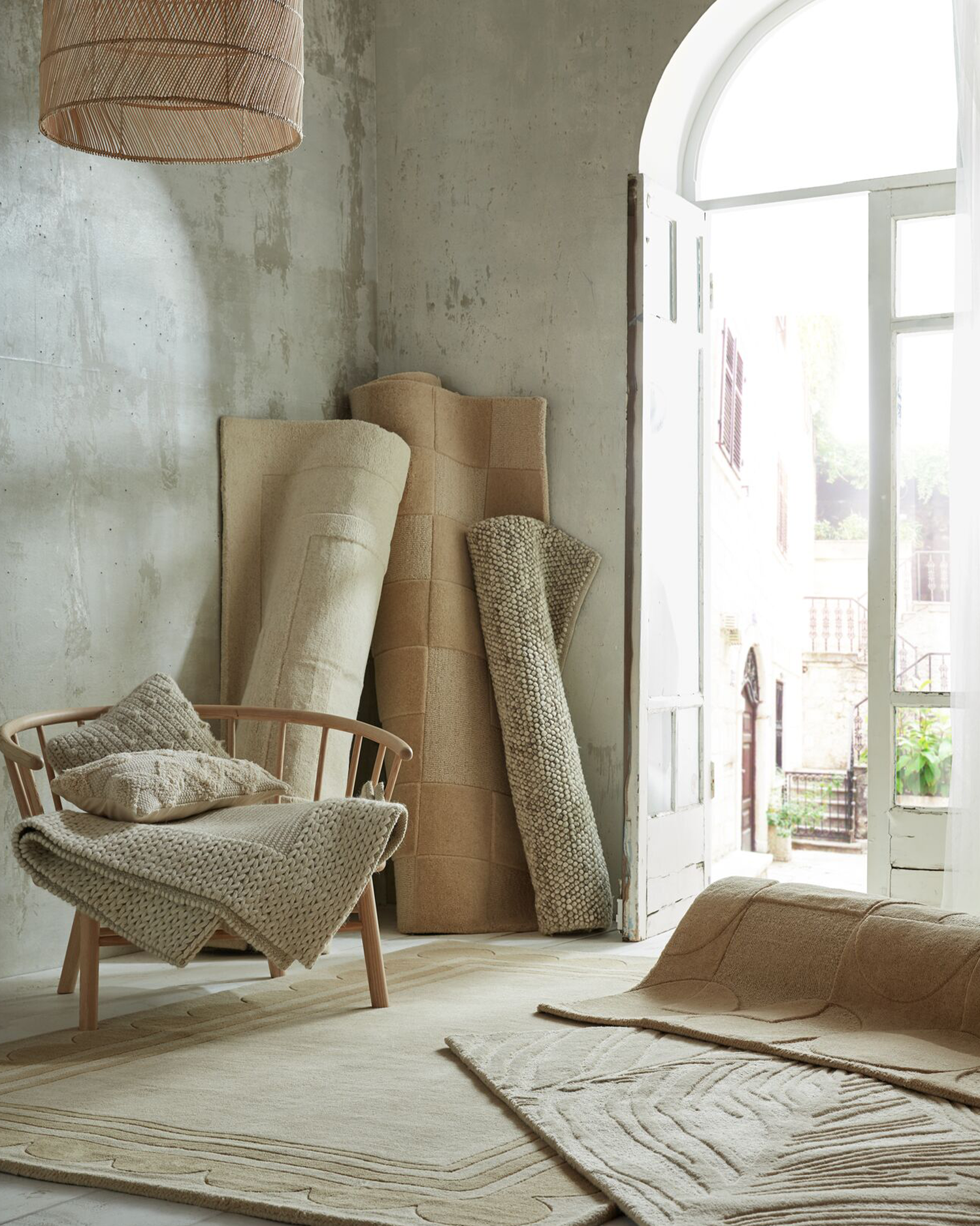 Tappeto in lana con bordo smerlato Lois, naturale