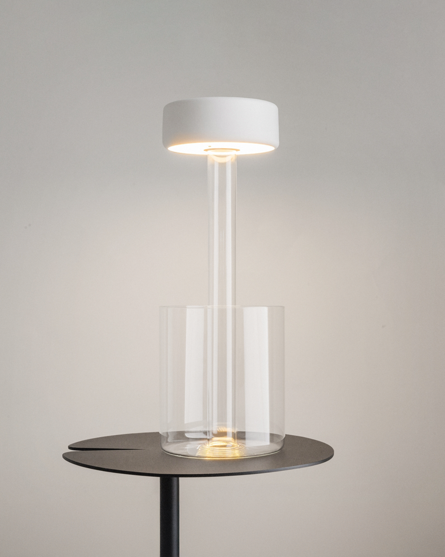 Lampada portatile AI Collaboration, bianco