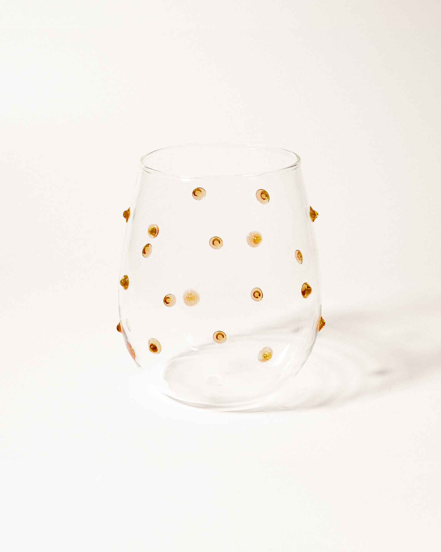 Set 4 bicchieri in vetro con pois Leni, ambra