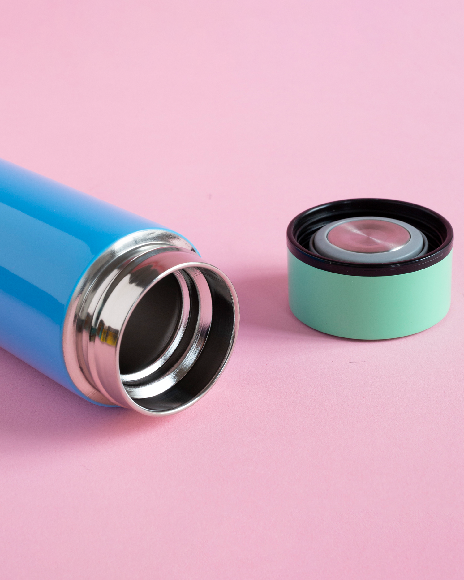 Bottiglia termica Thermal Flasks, blu, verde e rossa