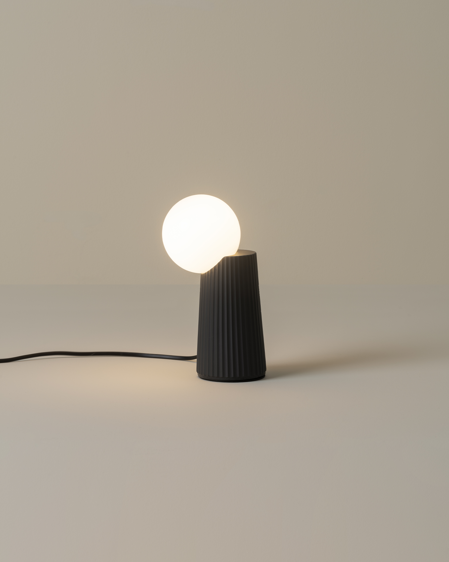 Lampada da tavolo Land