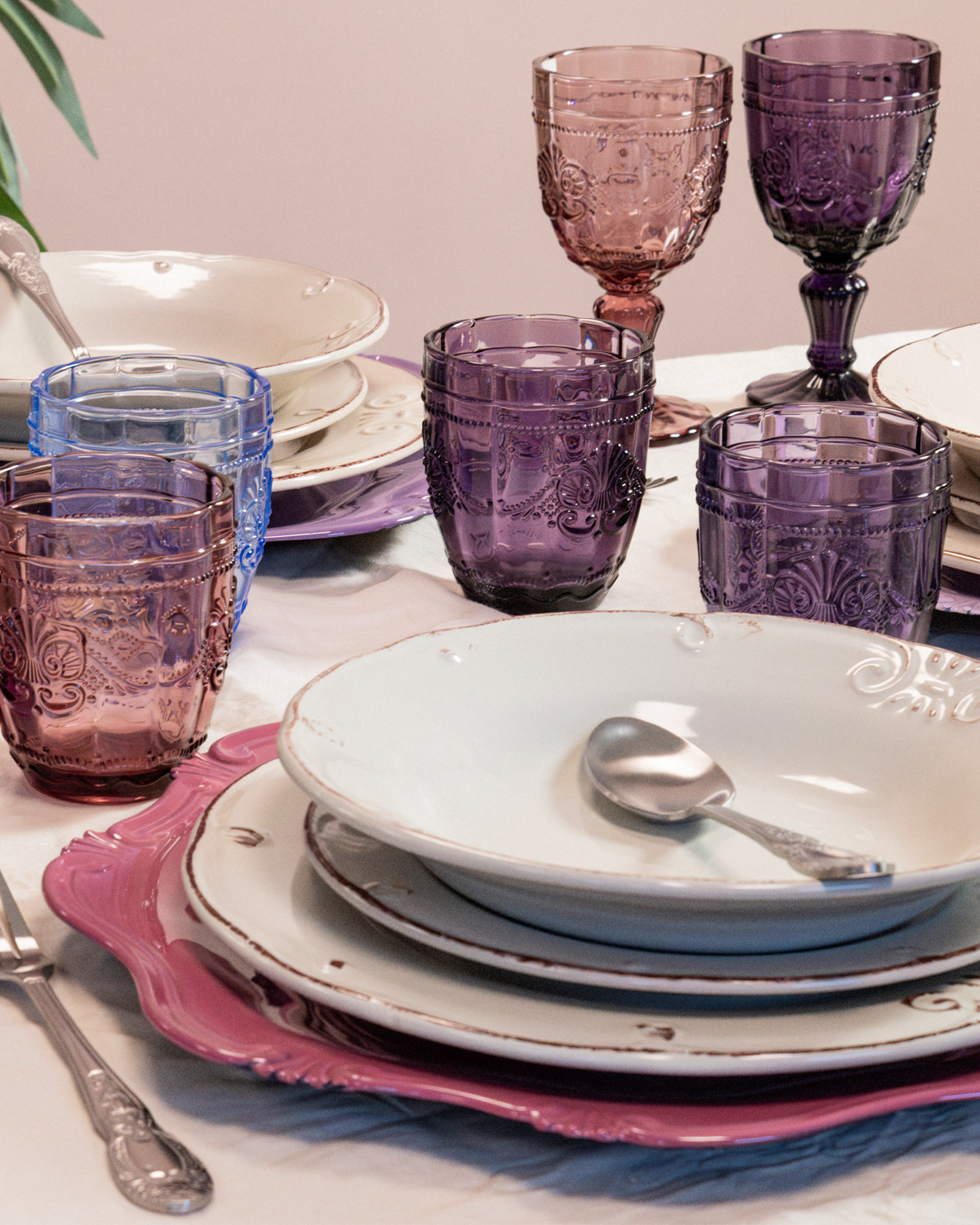 Bicchieri acqua in vetro con decoro Syrah, Provence