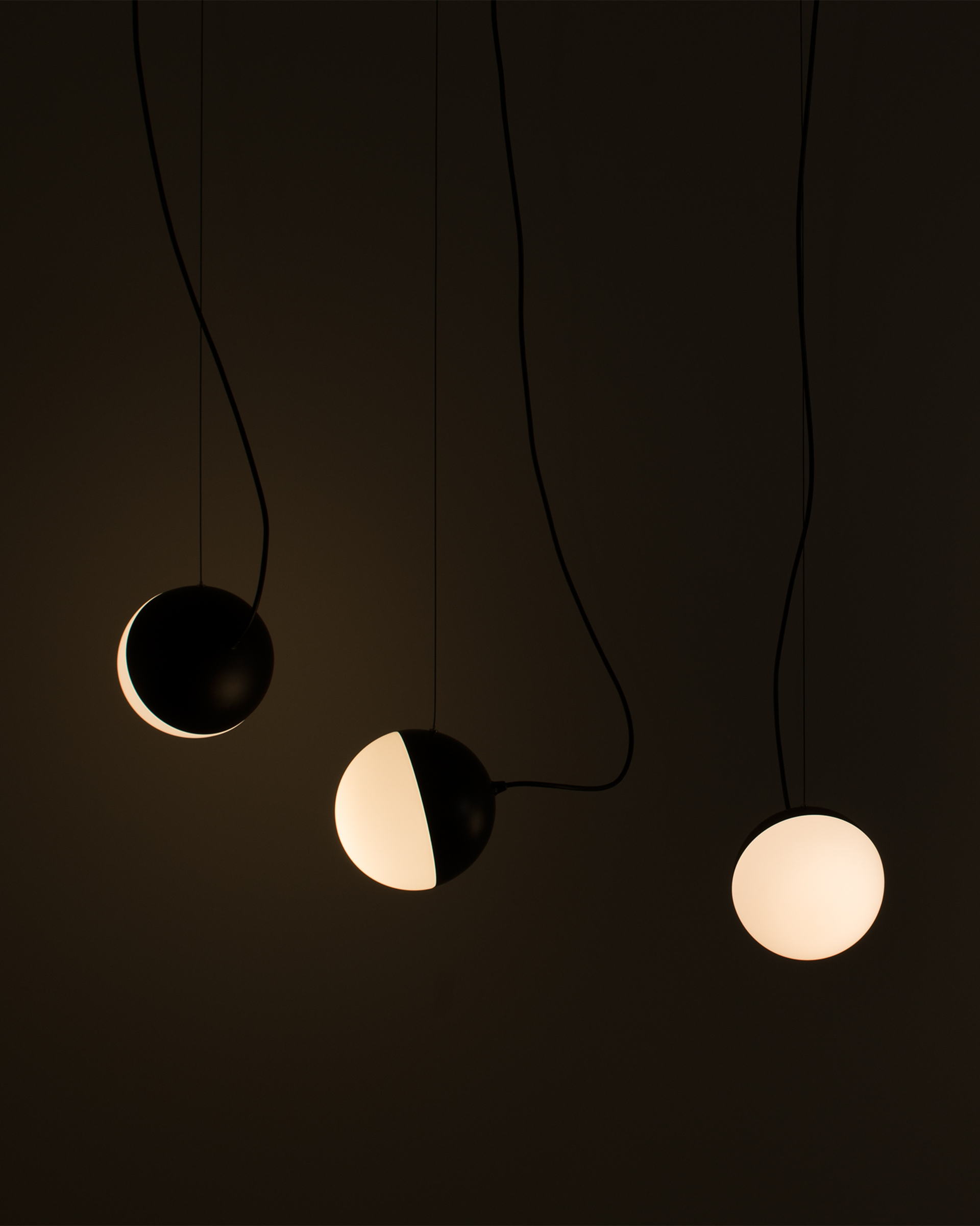 Lampada a sospensione Half