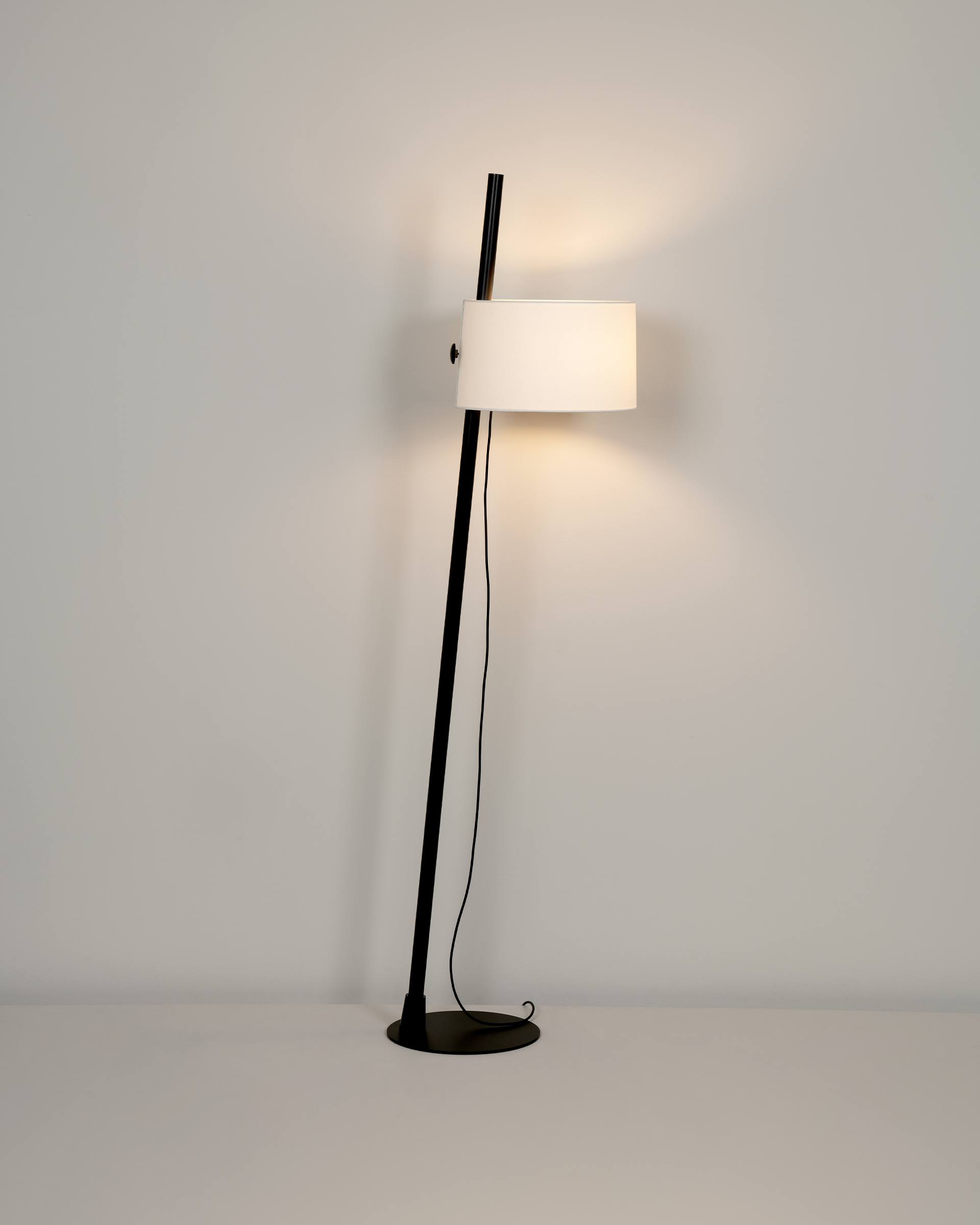 Lampada da terra Linood