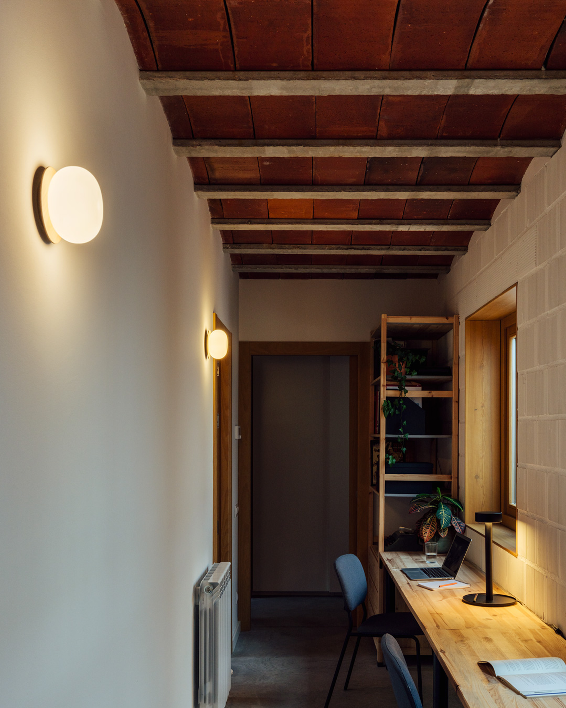 Lampada da soffitto/parete Knock