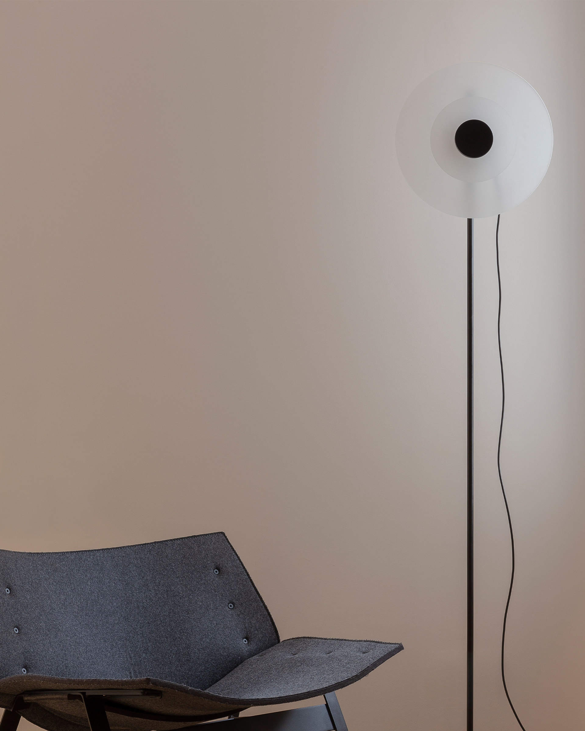 Lampada da terra Halos