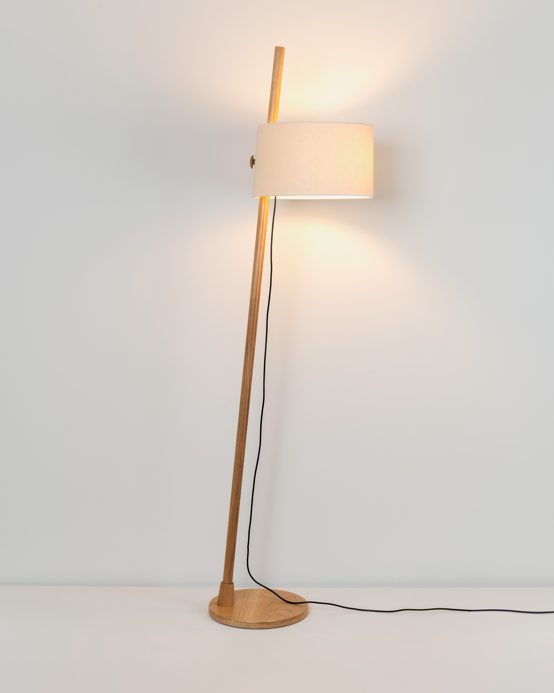 Lampada da terra Linood