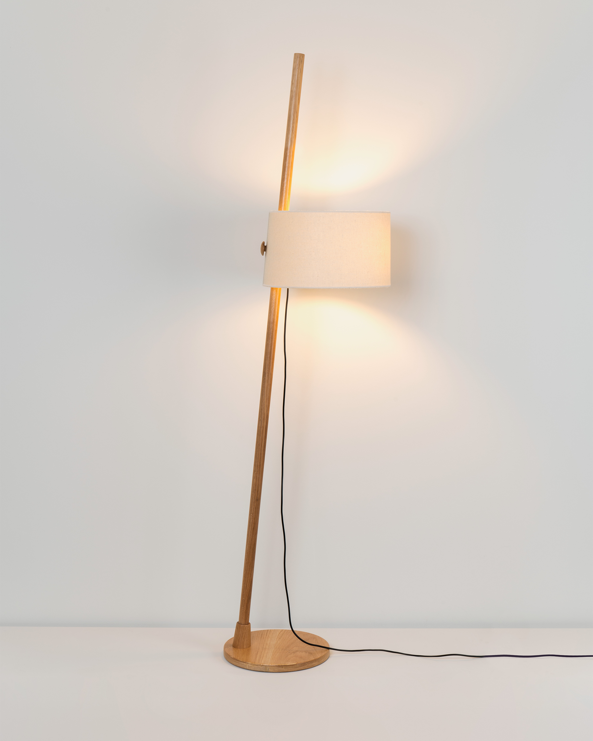 Lampada da terra Linood