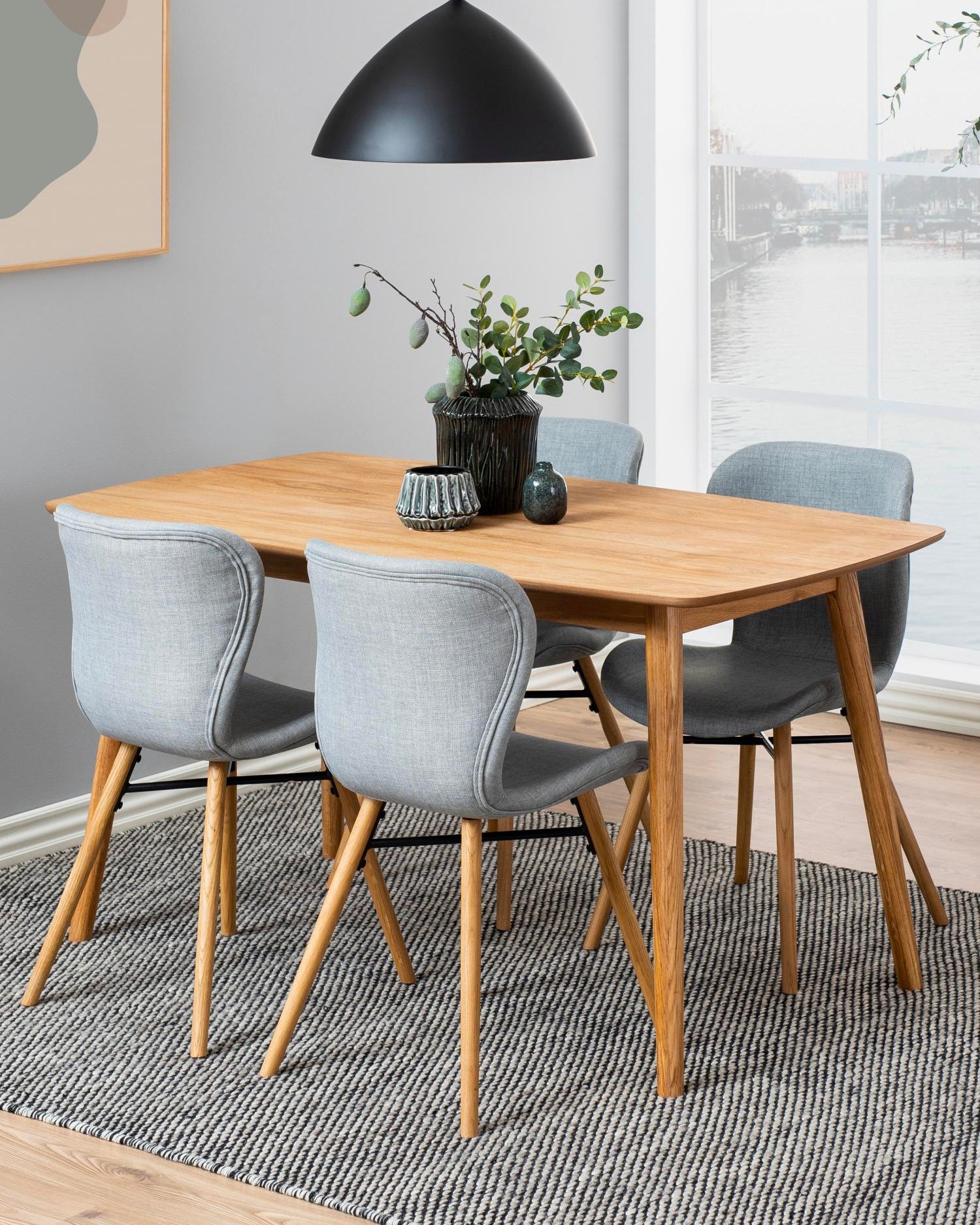 Tavolo da pranzo in legno Koti