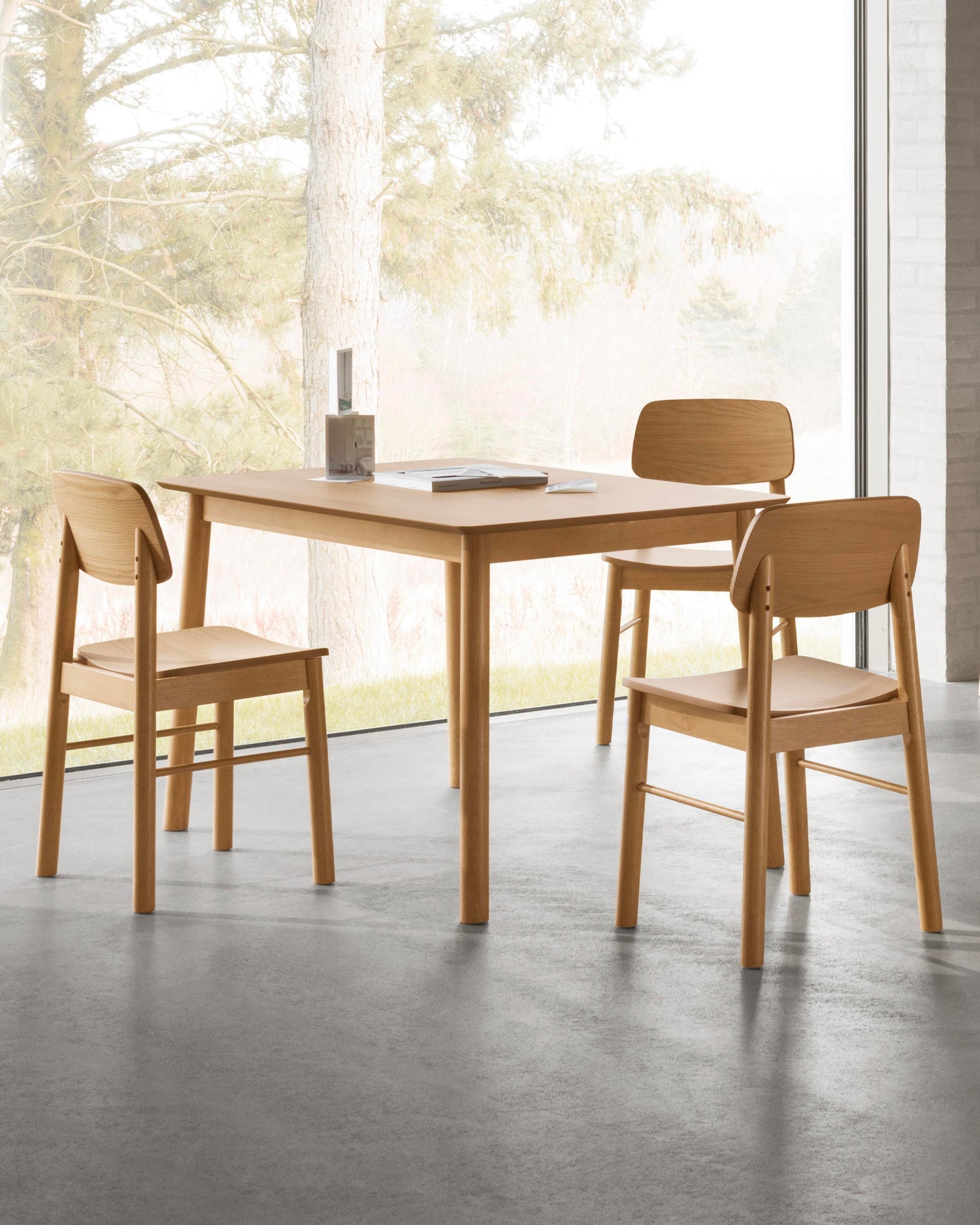 Tavolo da pranzo in legno Barlow