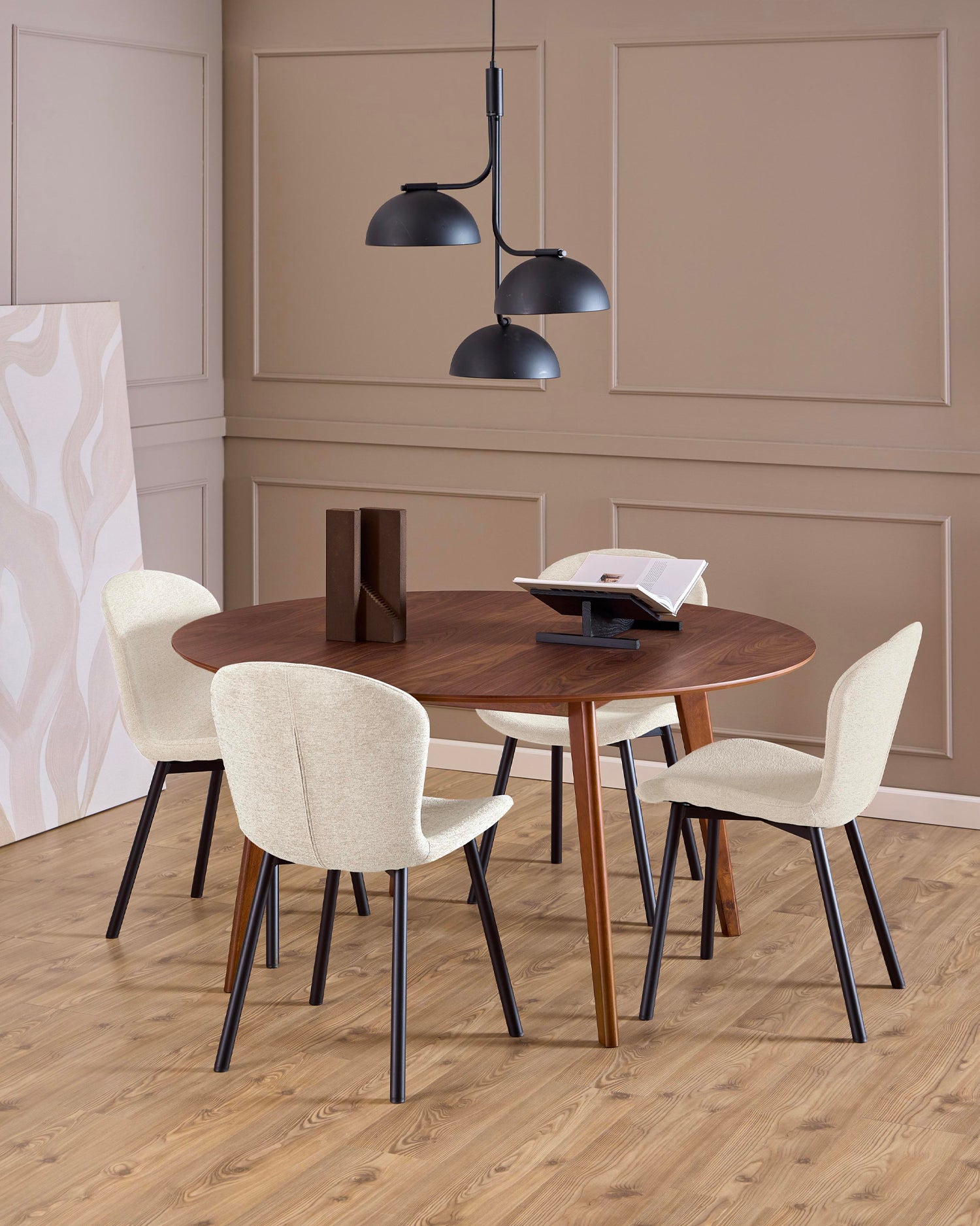 Tavolo da pranzo rotondo in legno Roxby