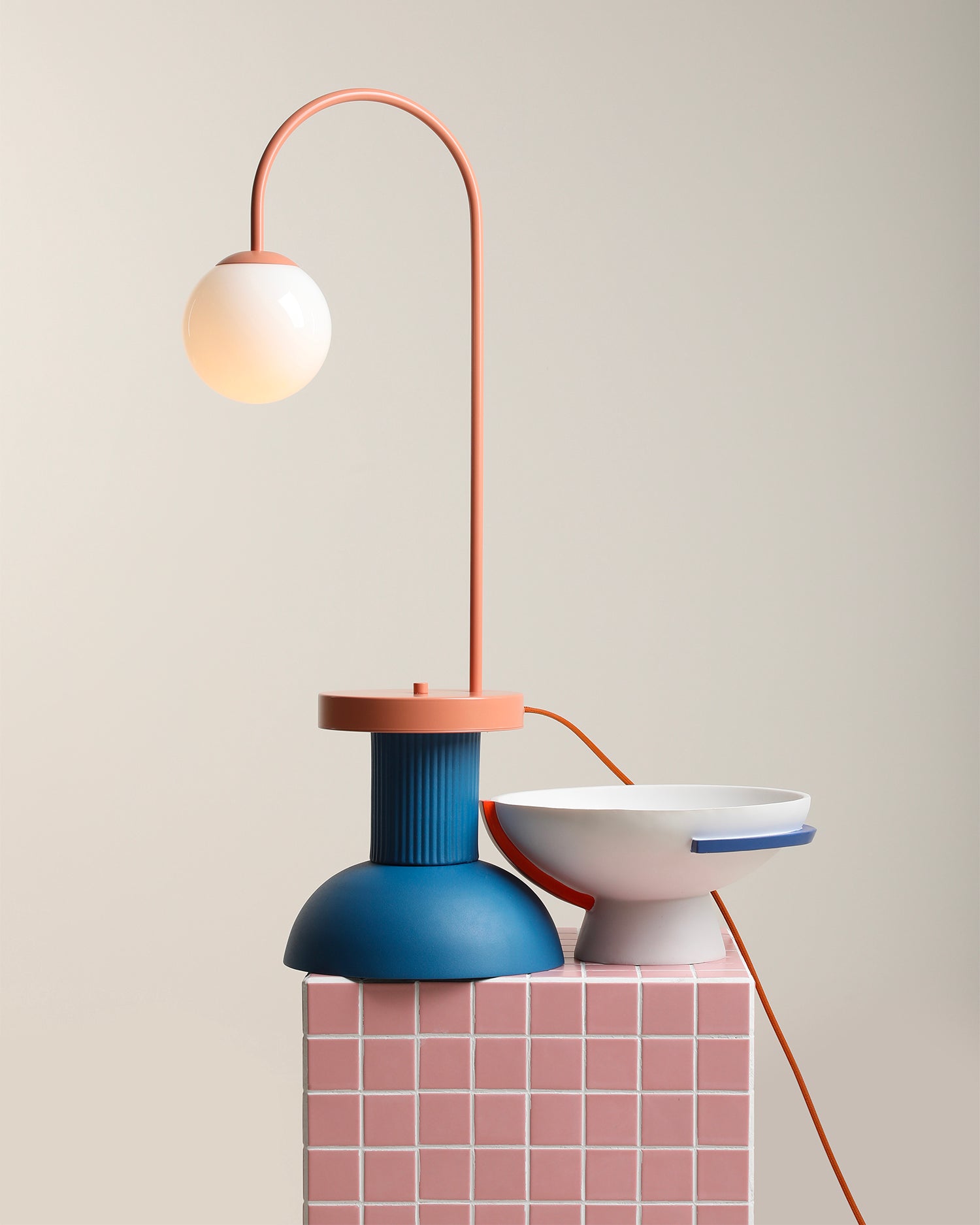 Lampada da tavolo Una, corallo