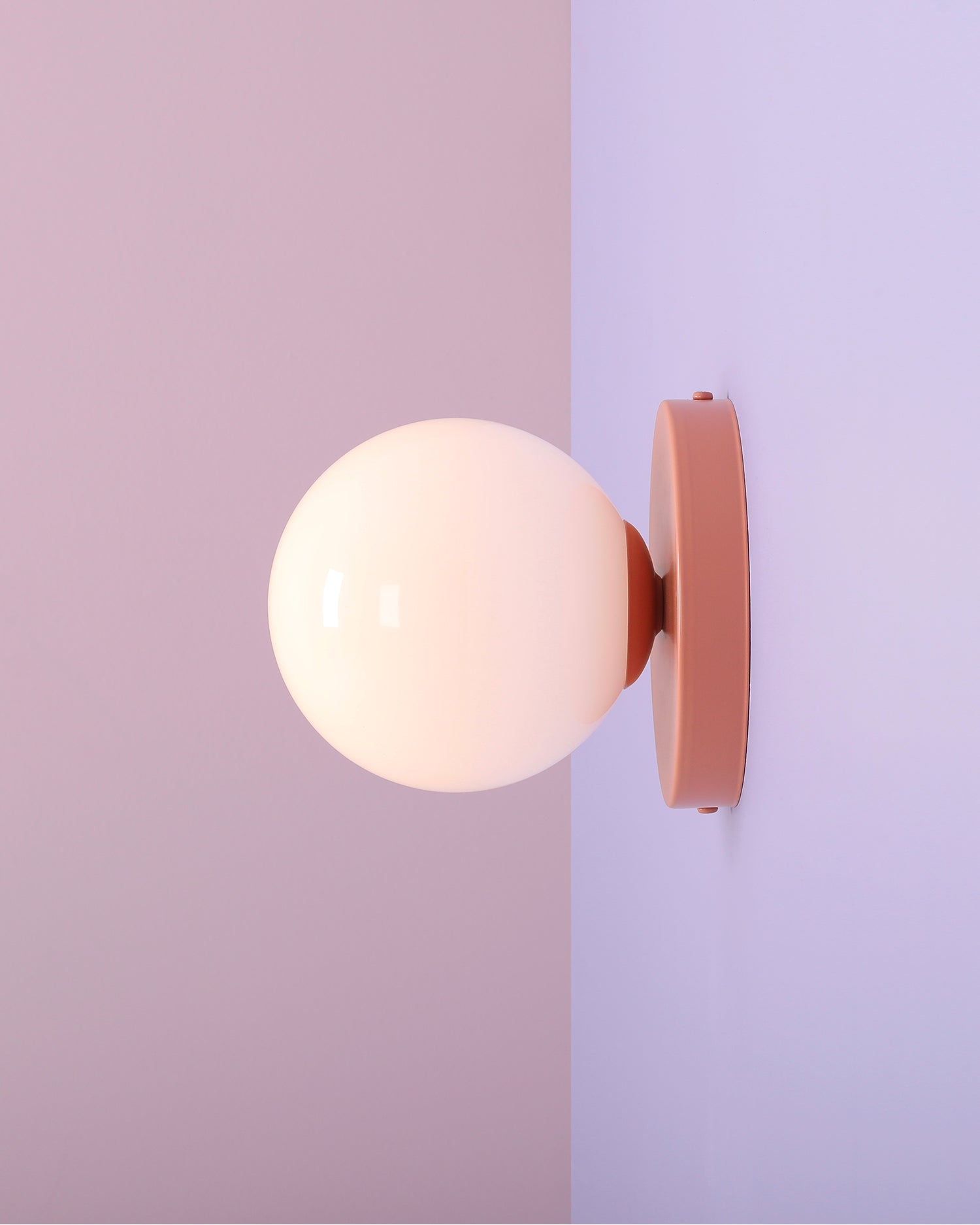Lampada da parete Ball II, corallo