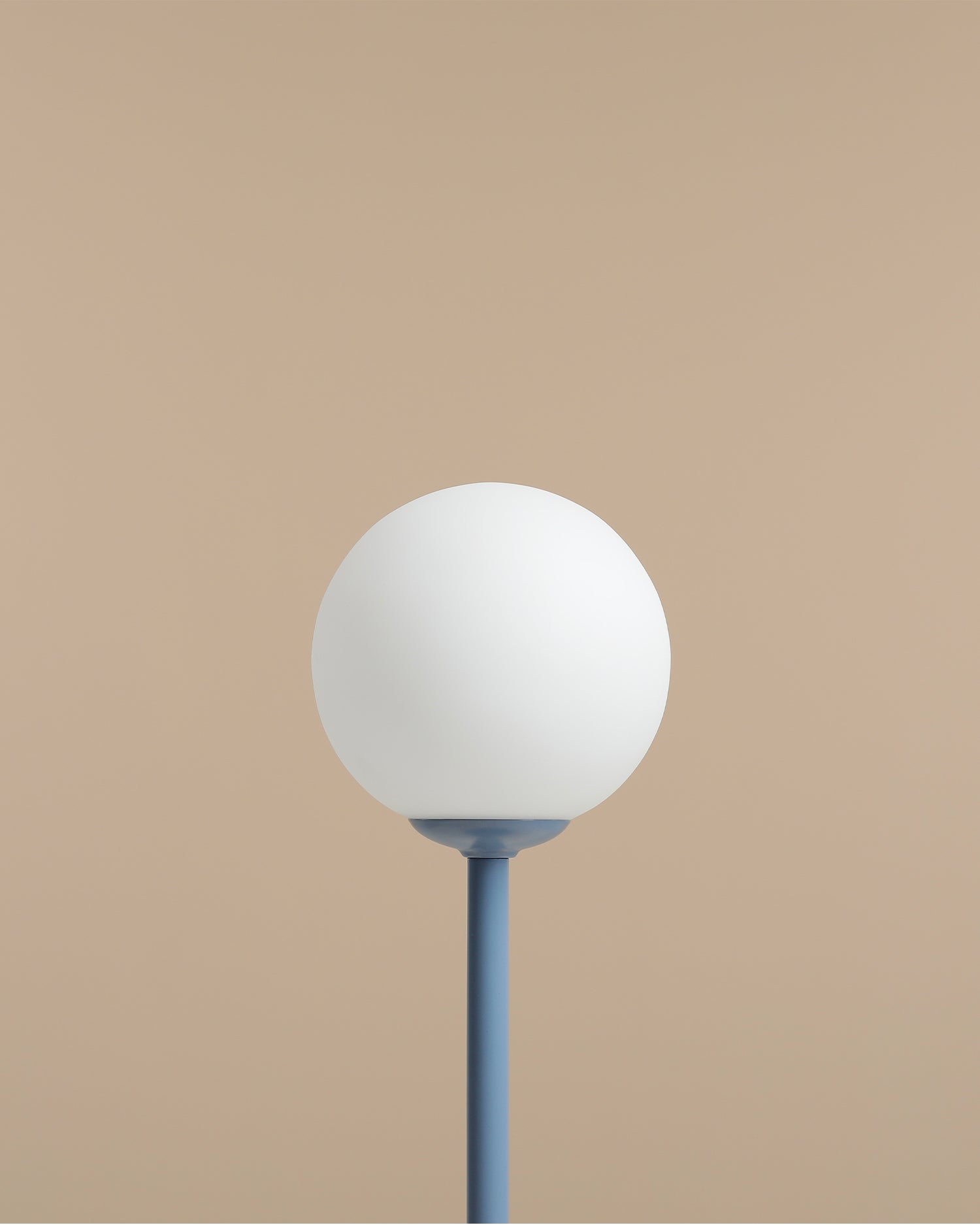 Lampada da tavolo Pinne, blu