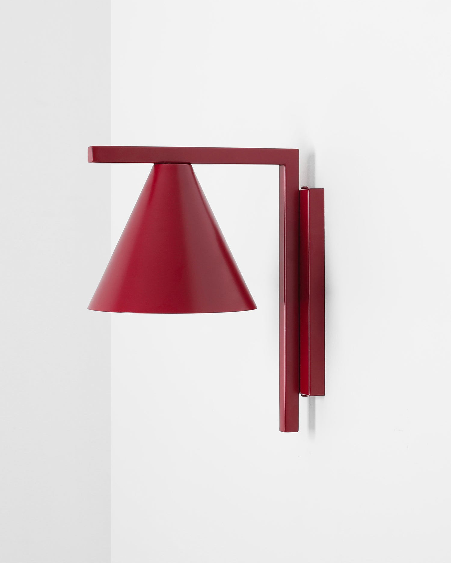 Lampada da parete Form, rossa