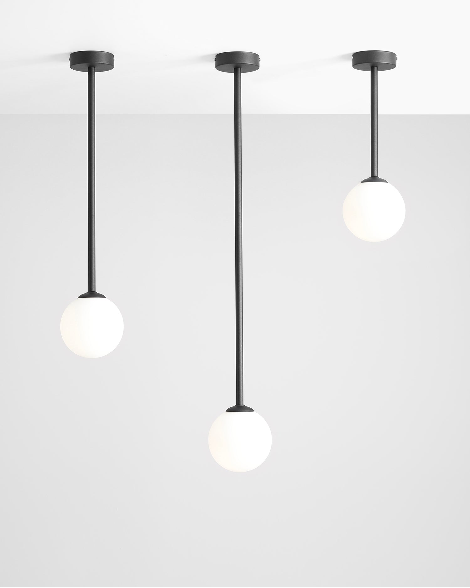 Lampada da soffitto Pinne, nera