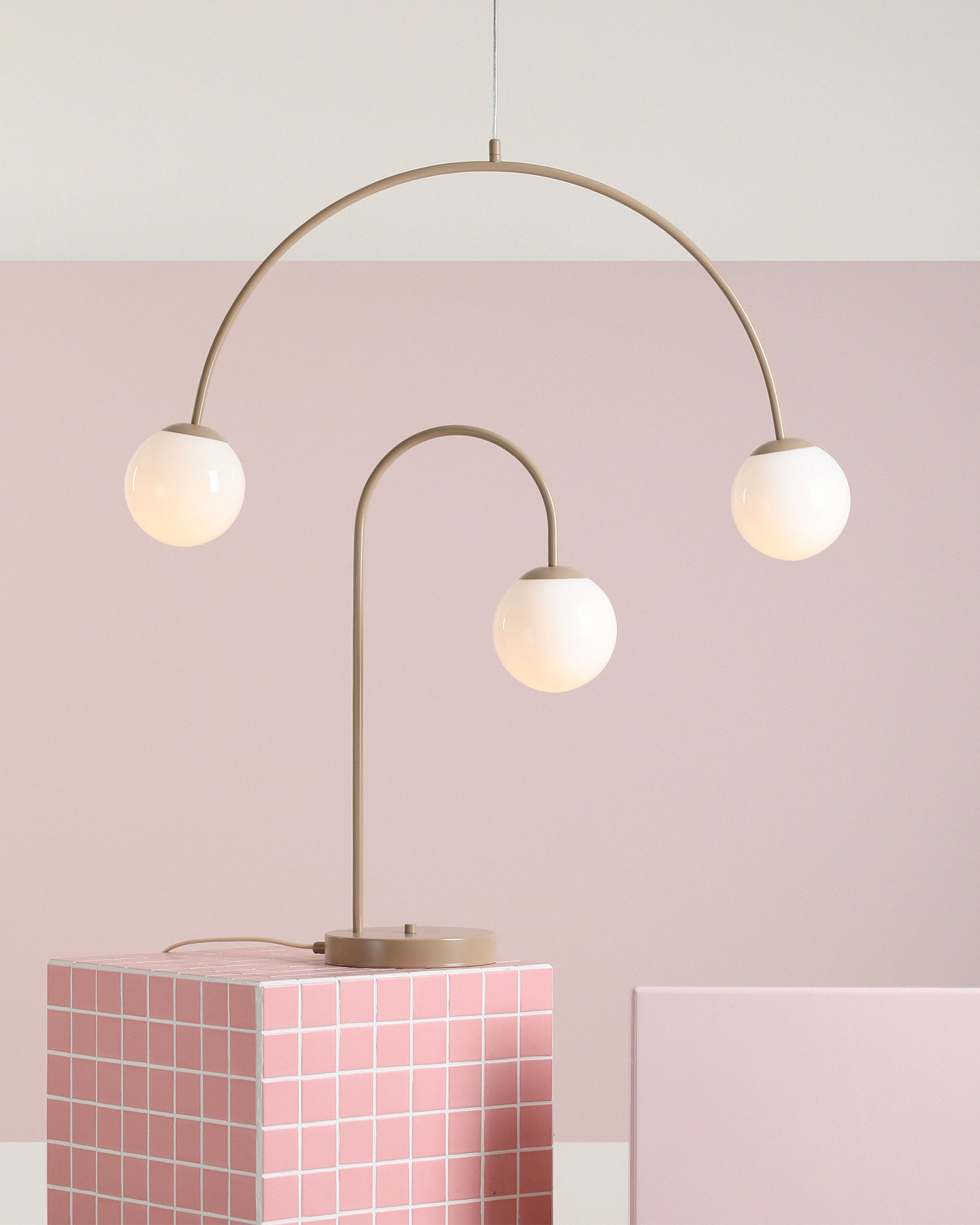 Lampada a sospensione Una, beige