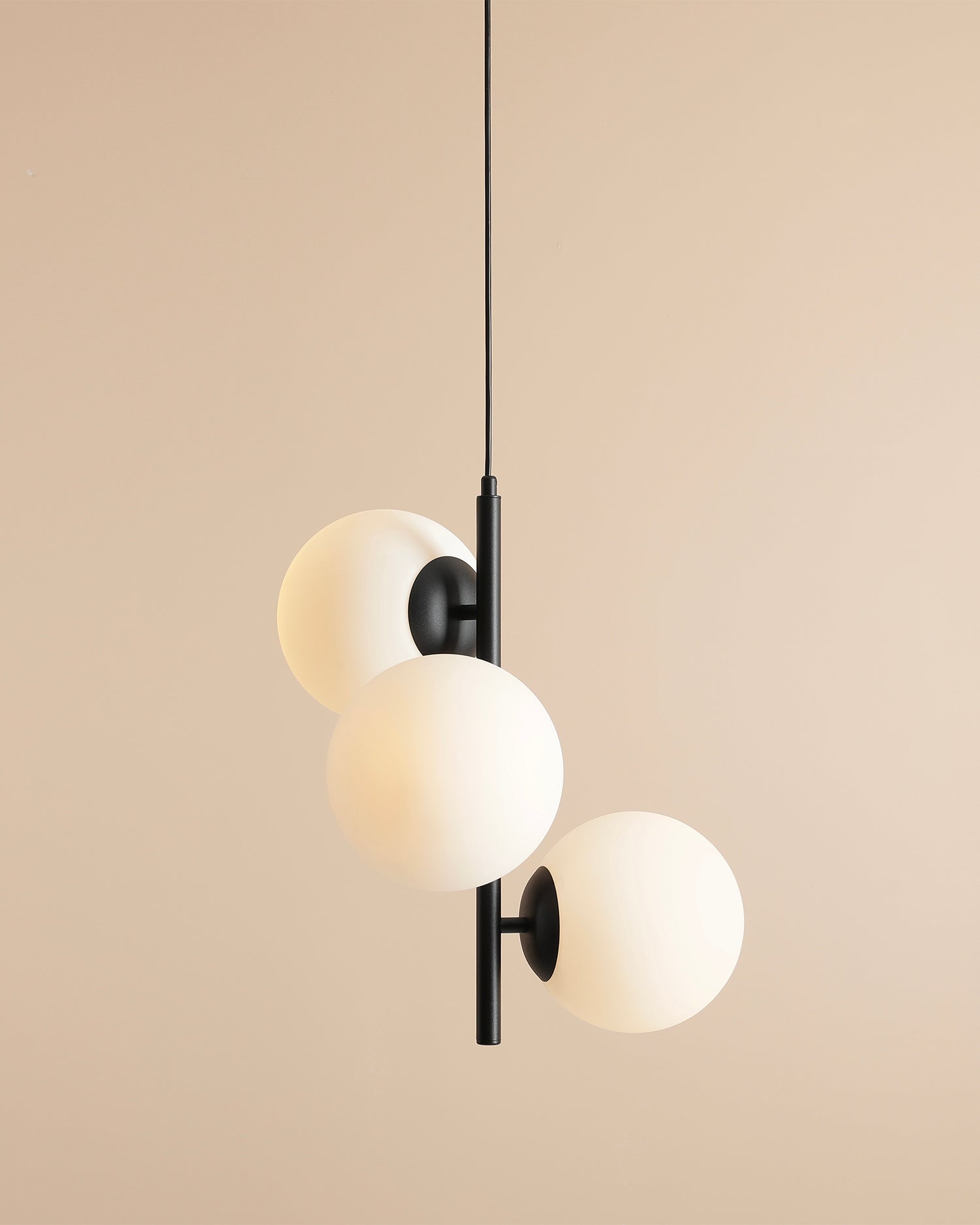 Lampada a sospensione Fin, nera