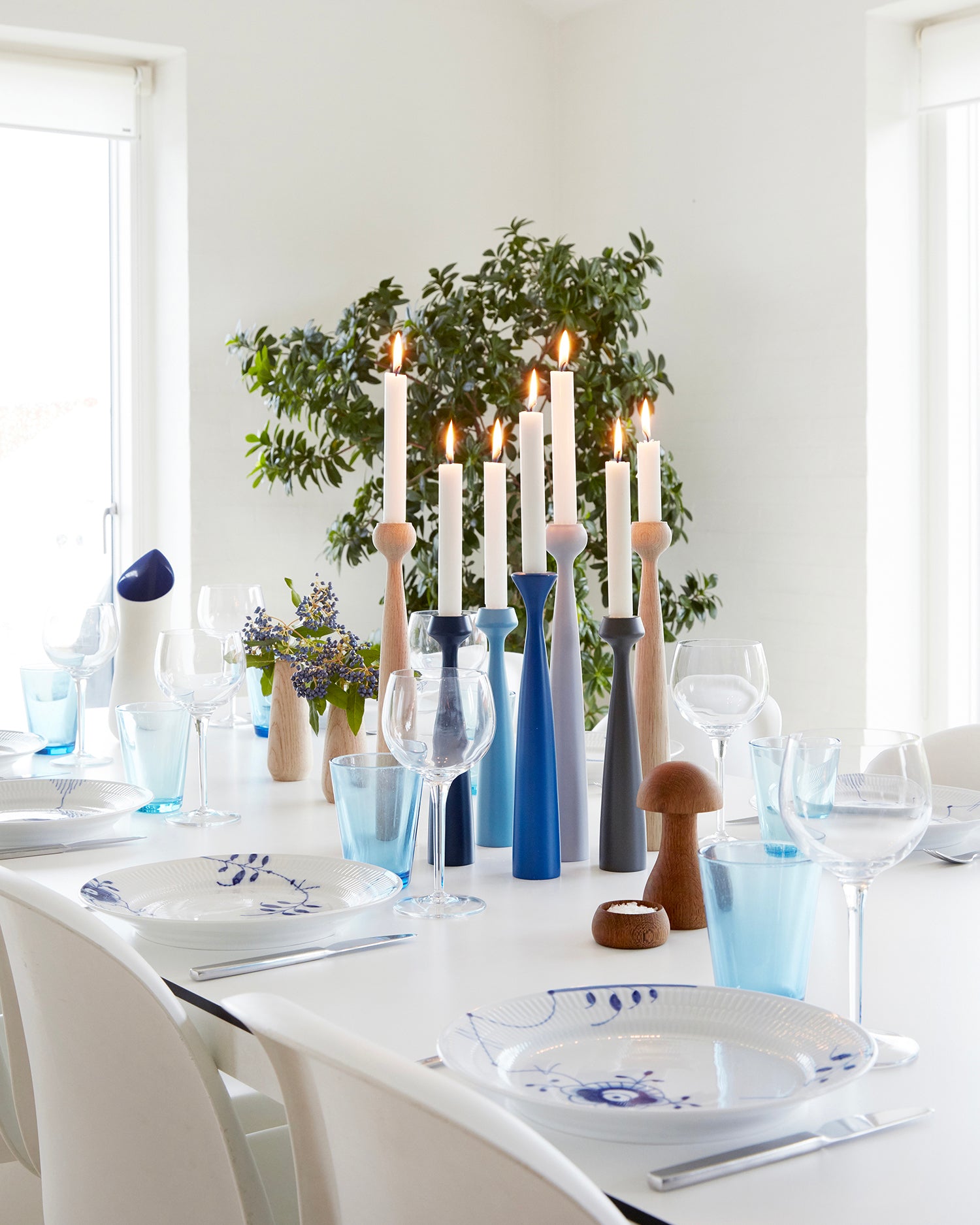 Set 2 portacandele in legno realizzati a mano Blossom