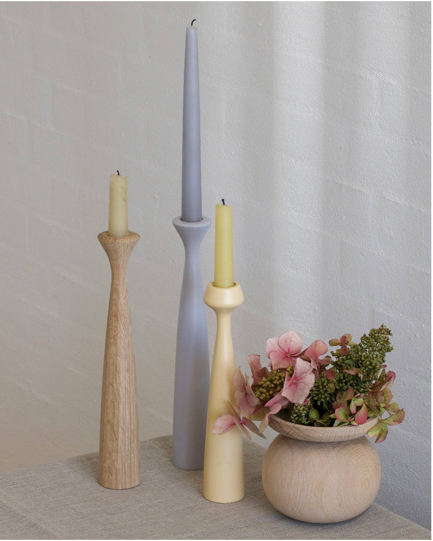 Set 2 portacandele in legno realizzati a mano Blossom