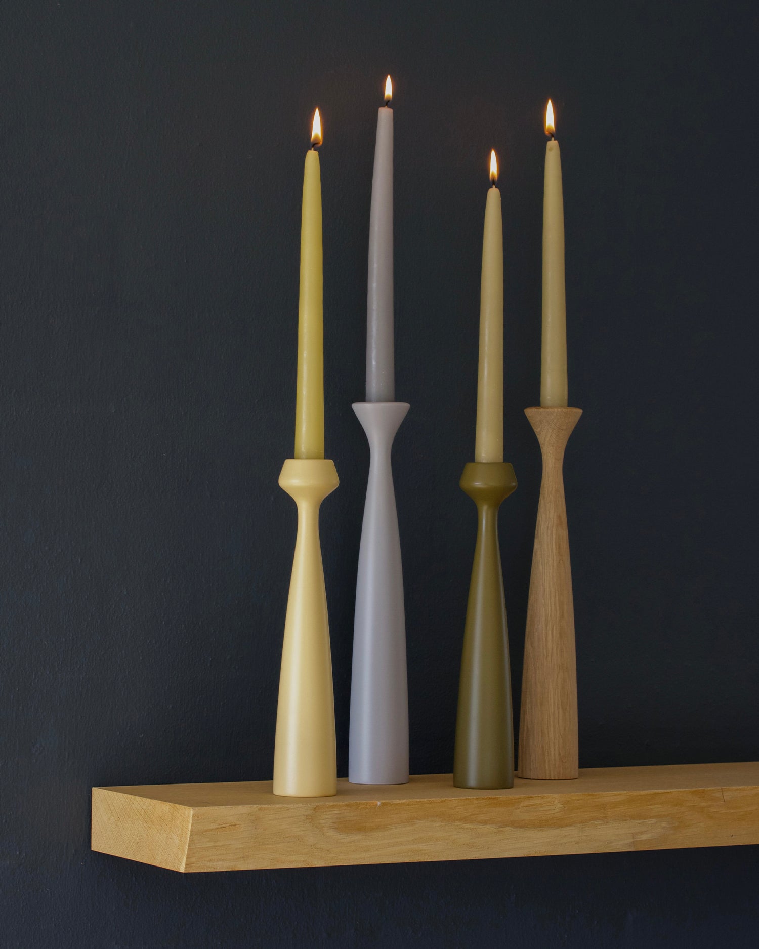 Set 2 portacandele in legno realizzati a mano Blossom