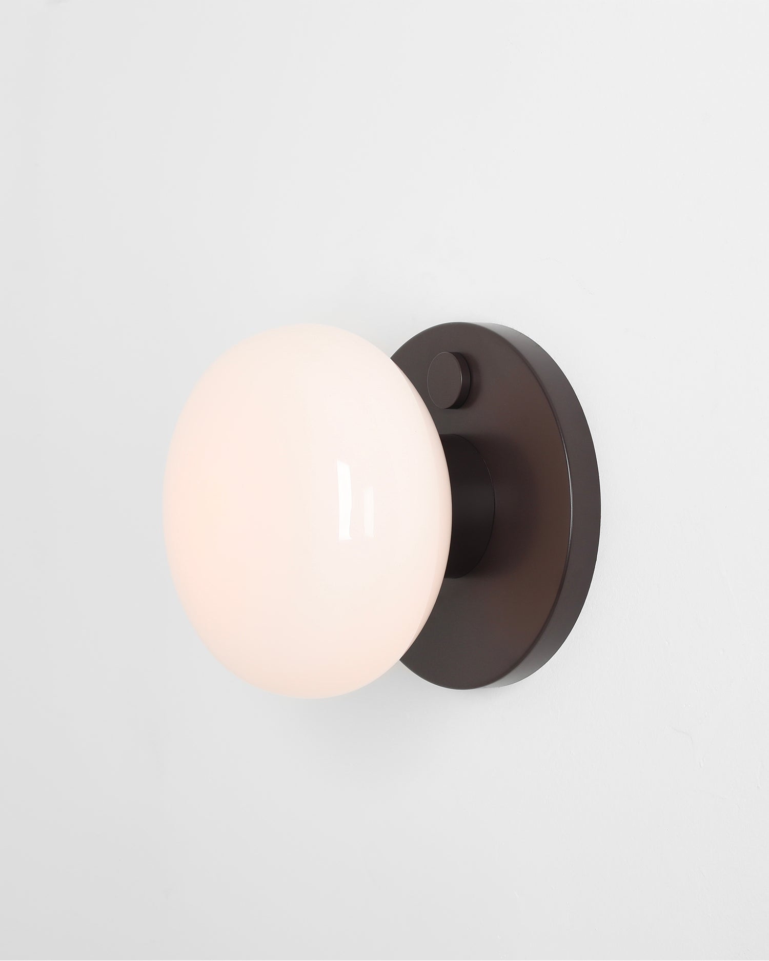 Lampada da parete Flo, marrone