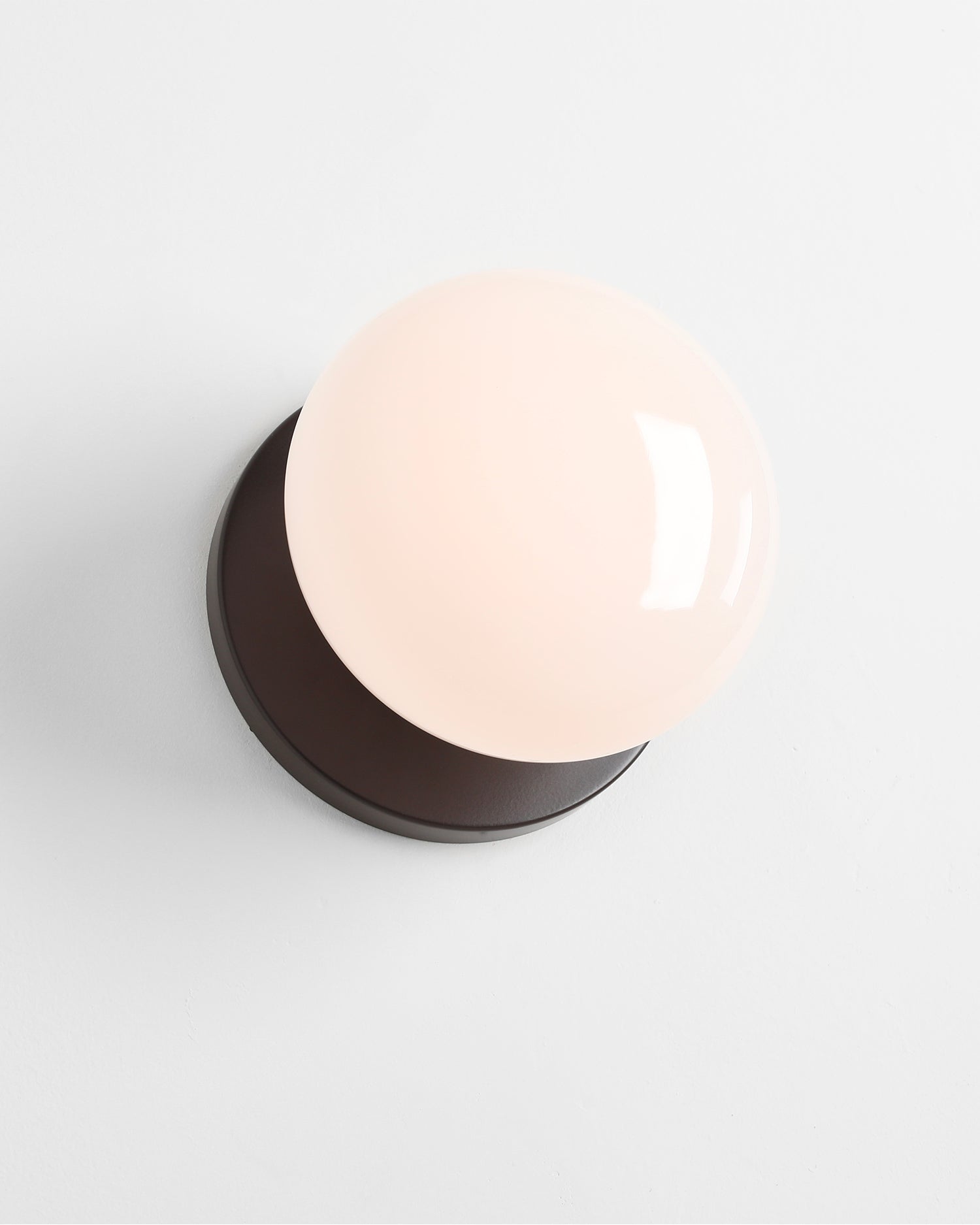 Lampada da parete Flo, marrone