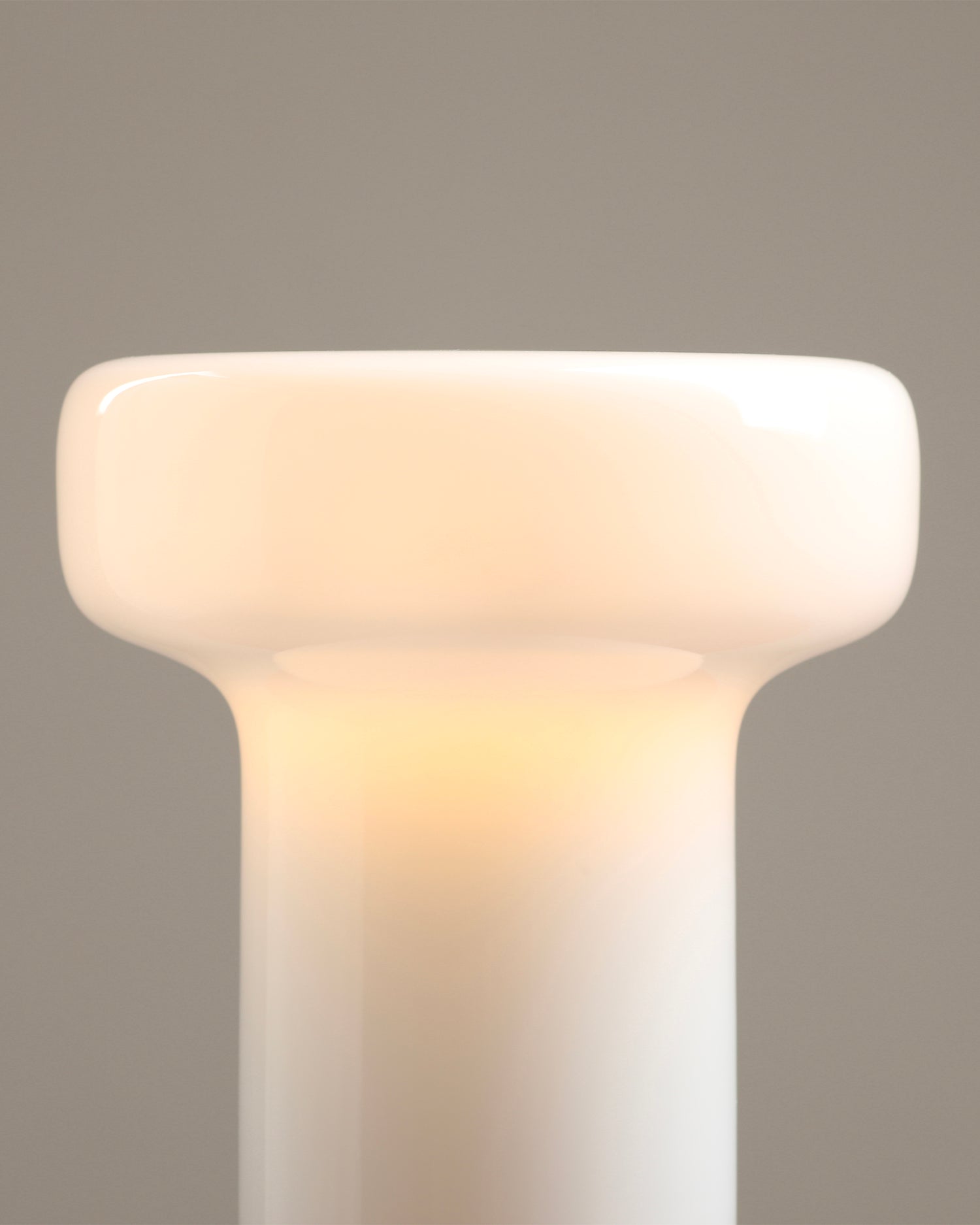 Lampada da tavolo Bonbon, crema