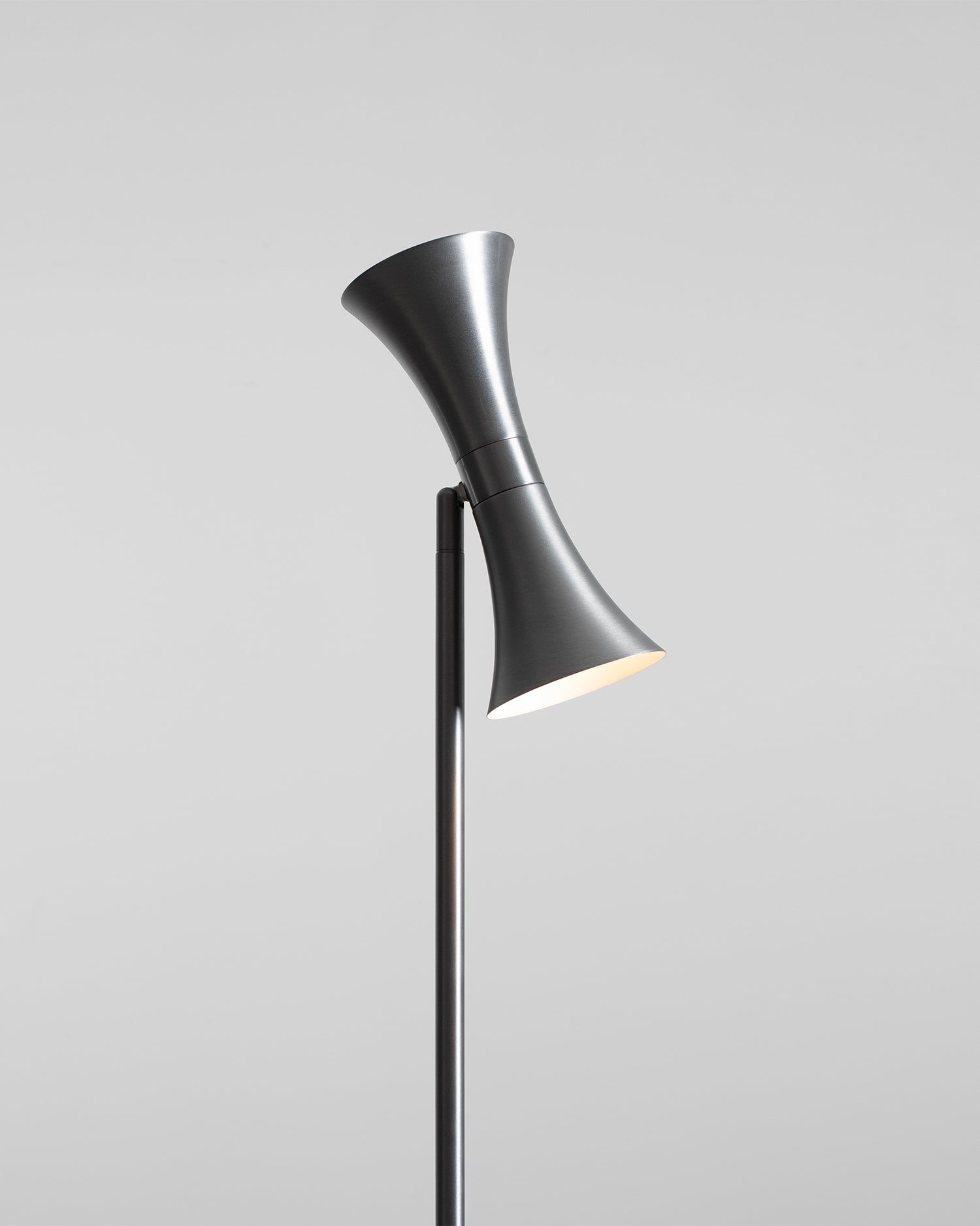 Lampada da terra in metallo Kibo 2