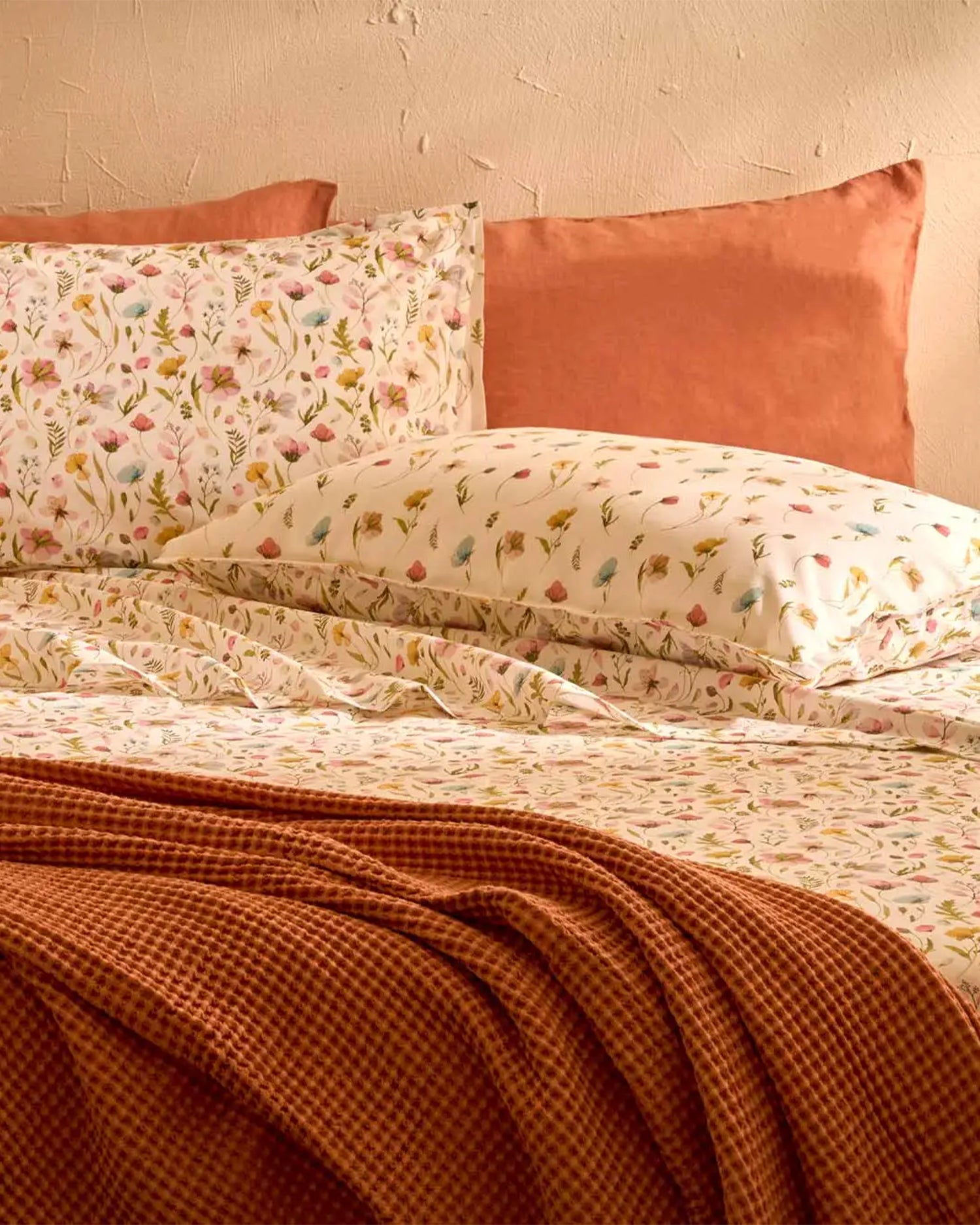 Completo letto matrimoniale in percalle con stampa floreale Jane