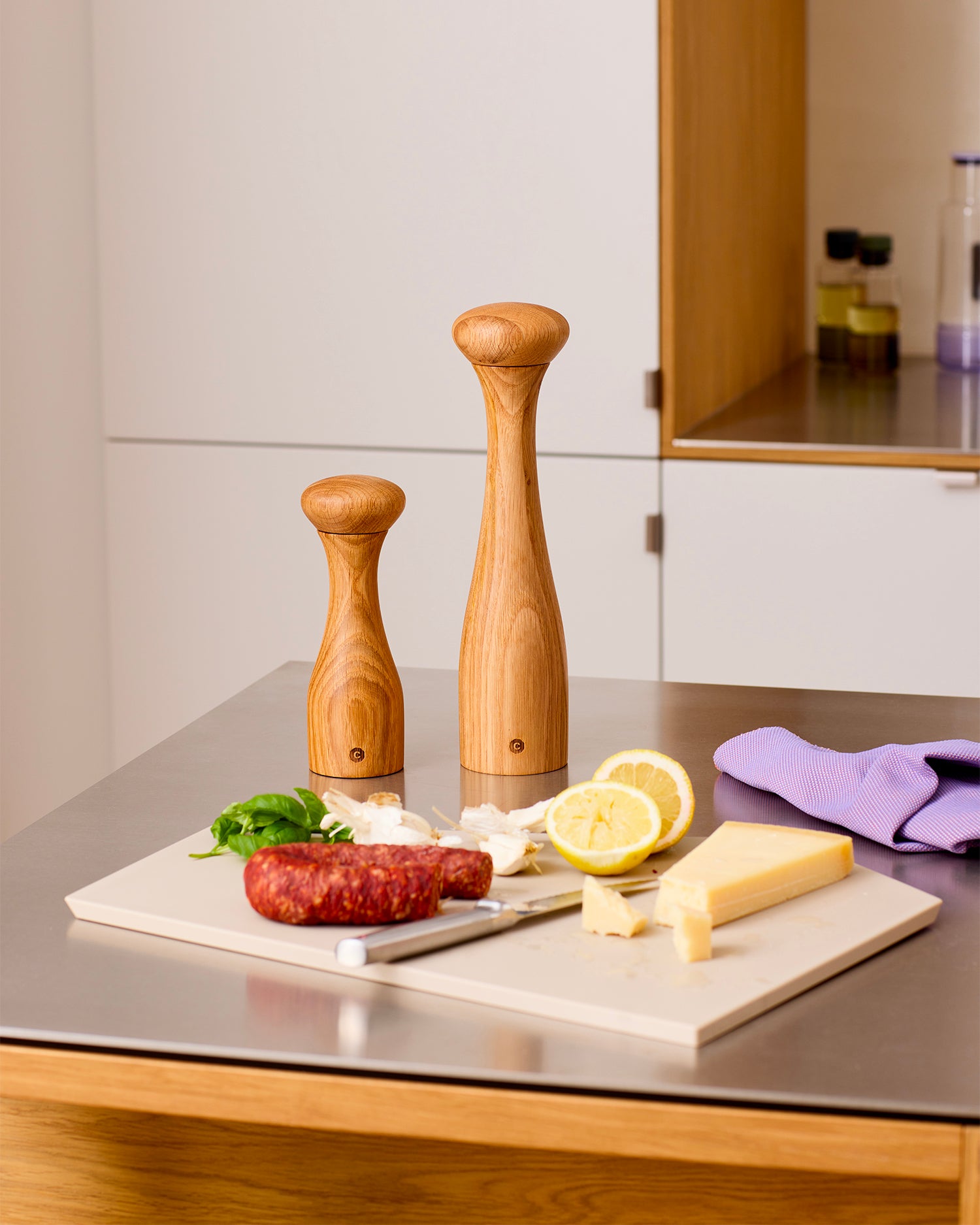 Macinaspezie in legno di rovere Lyon