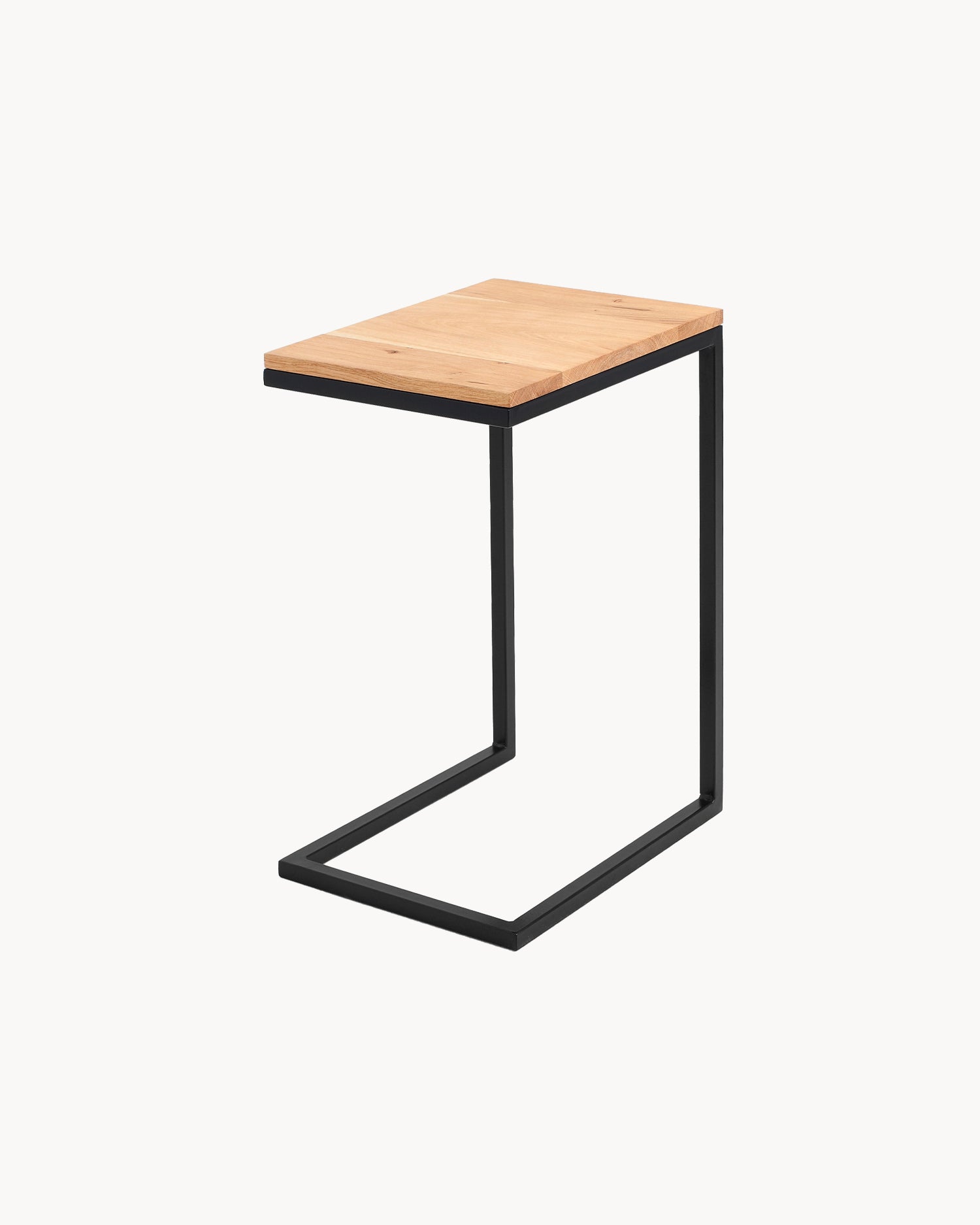 Tavolino in metallo e legno di rovere Lupe, nero