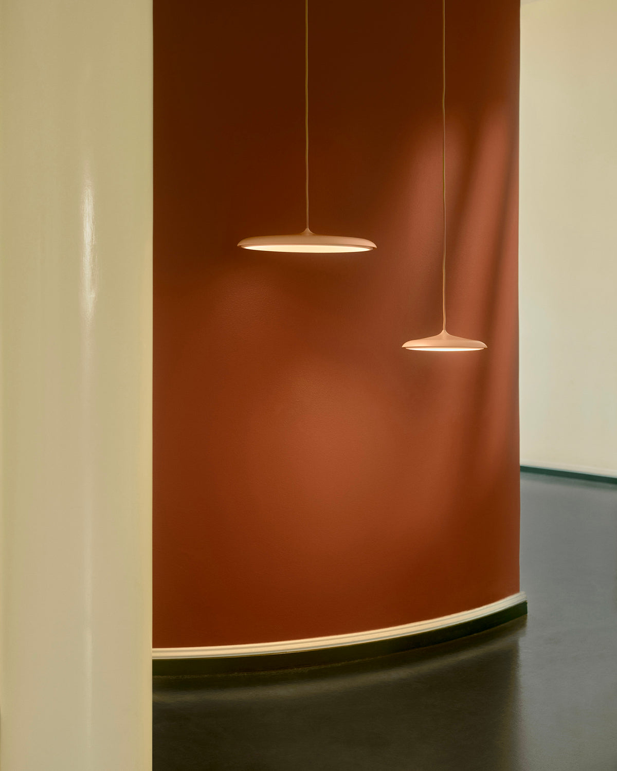 Lampada a sospensione in metallo Artist