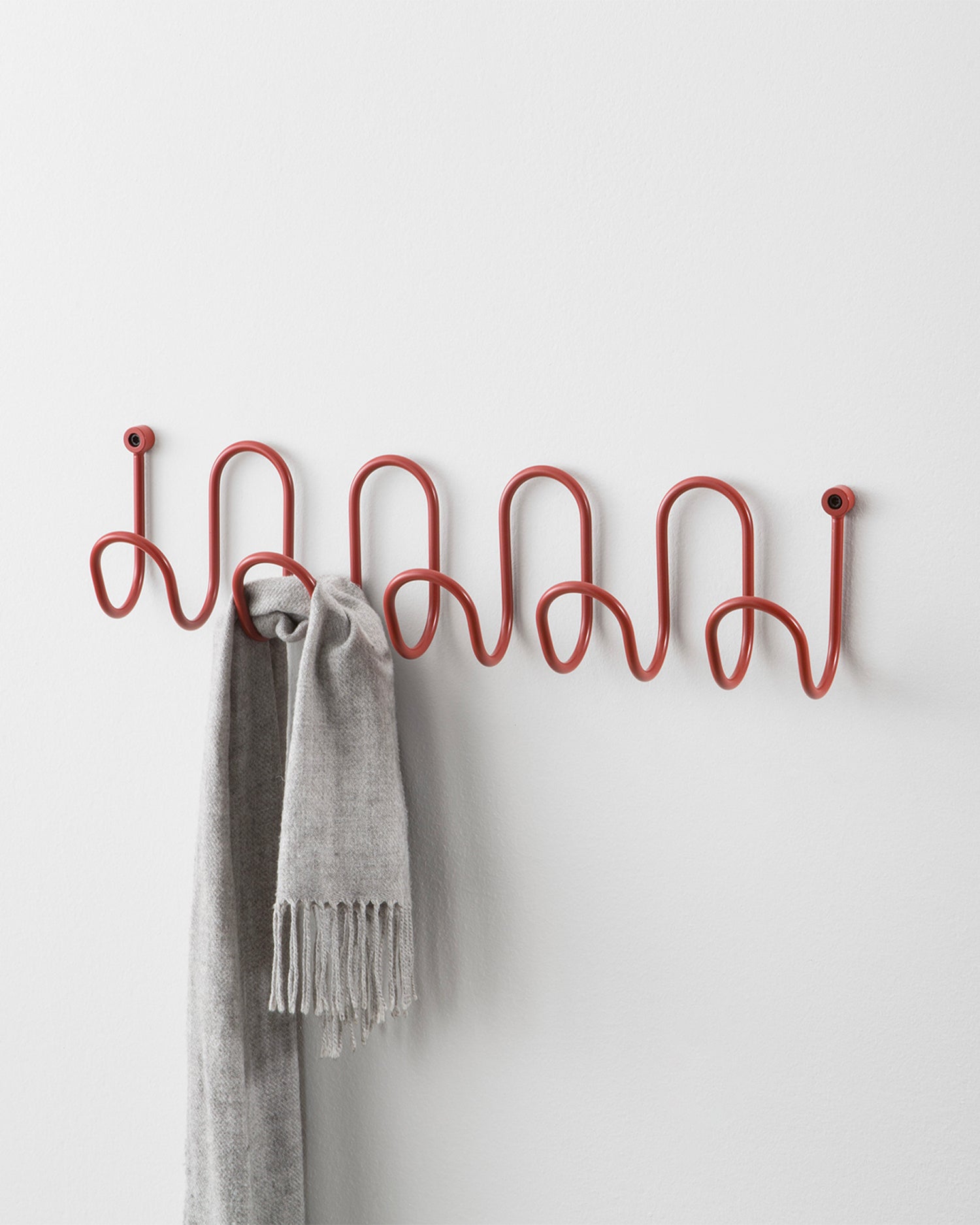 Appendiabiti da parete in metallo Molly