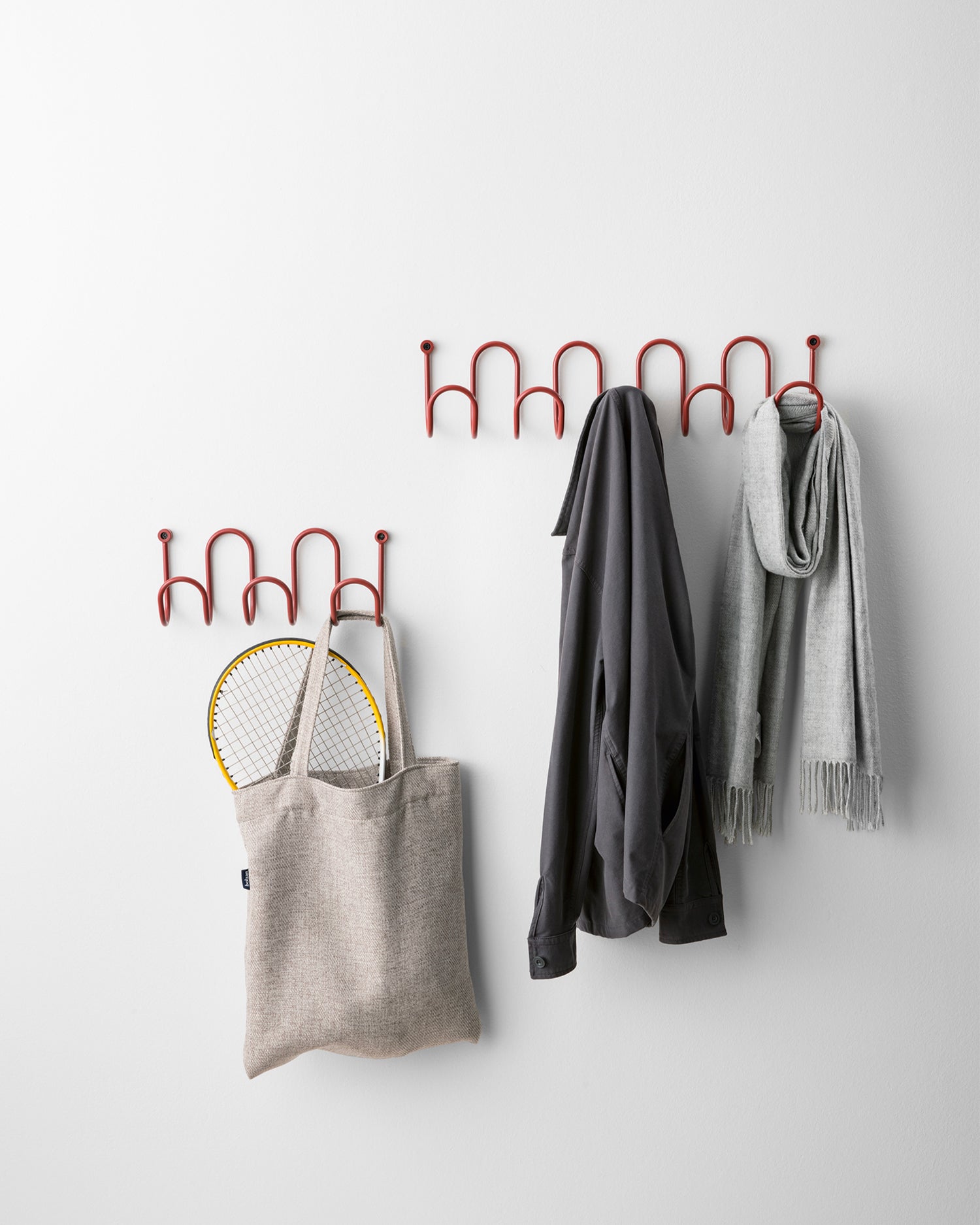 Appendiabiti da parete in metallo Molly