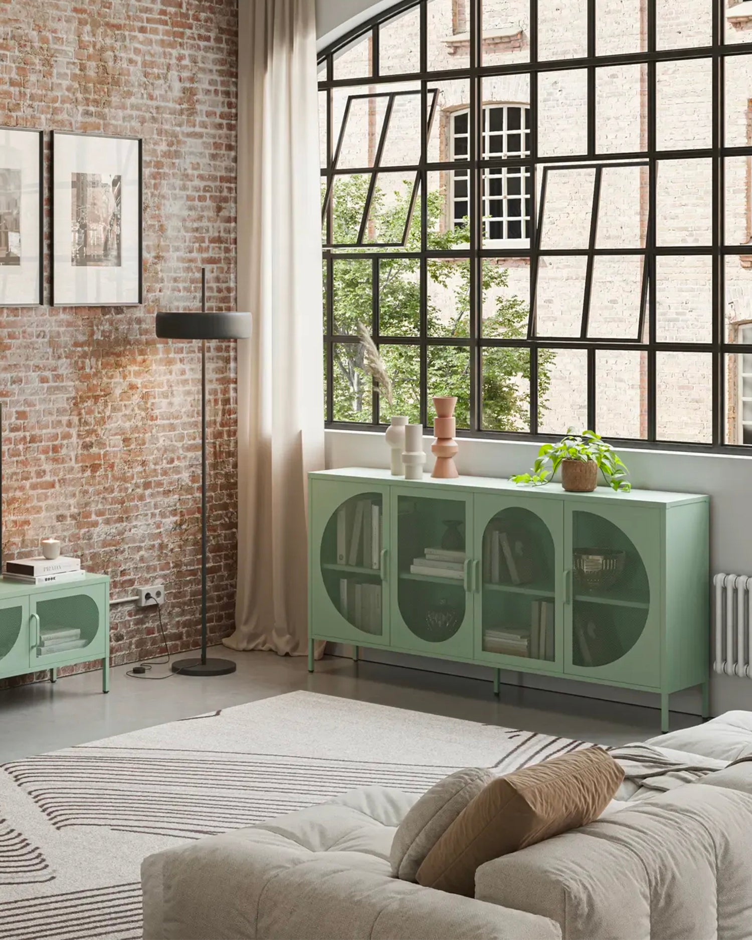 Credenza in metallo Tayra