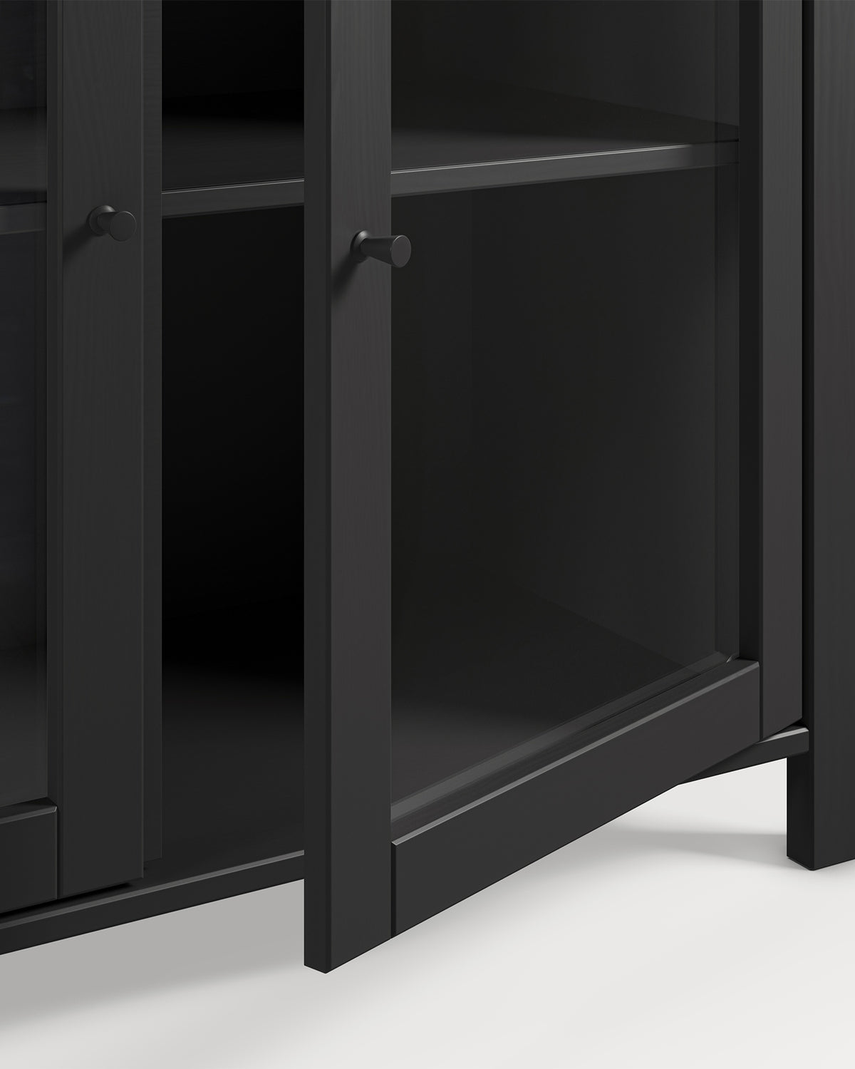 Credenza in legno di pino laccato Alessandra - Legno/Vetro