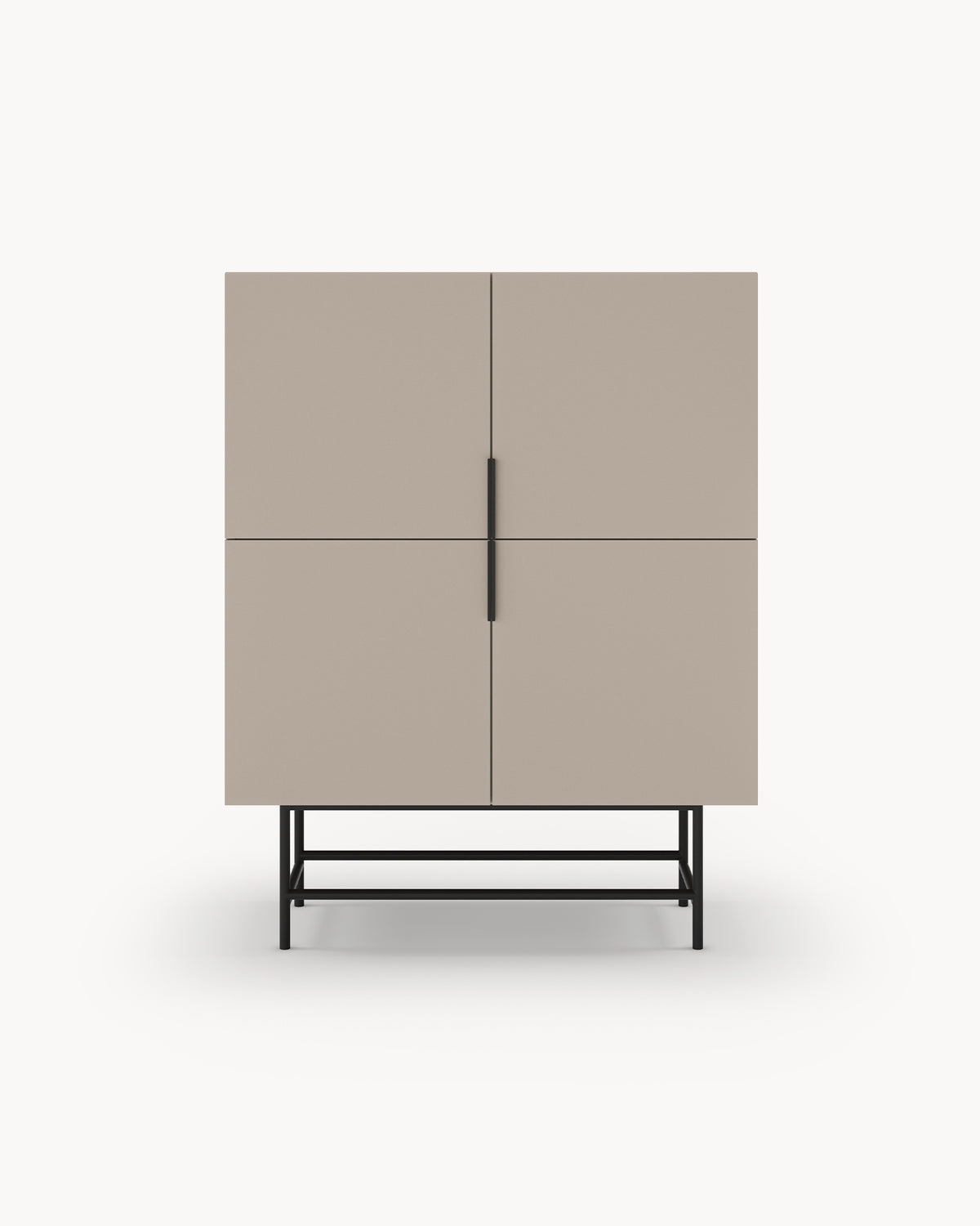 Credenza alta con gambe in metallo Eldia - Legno/Metallo