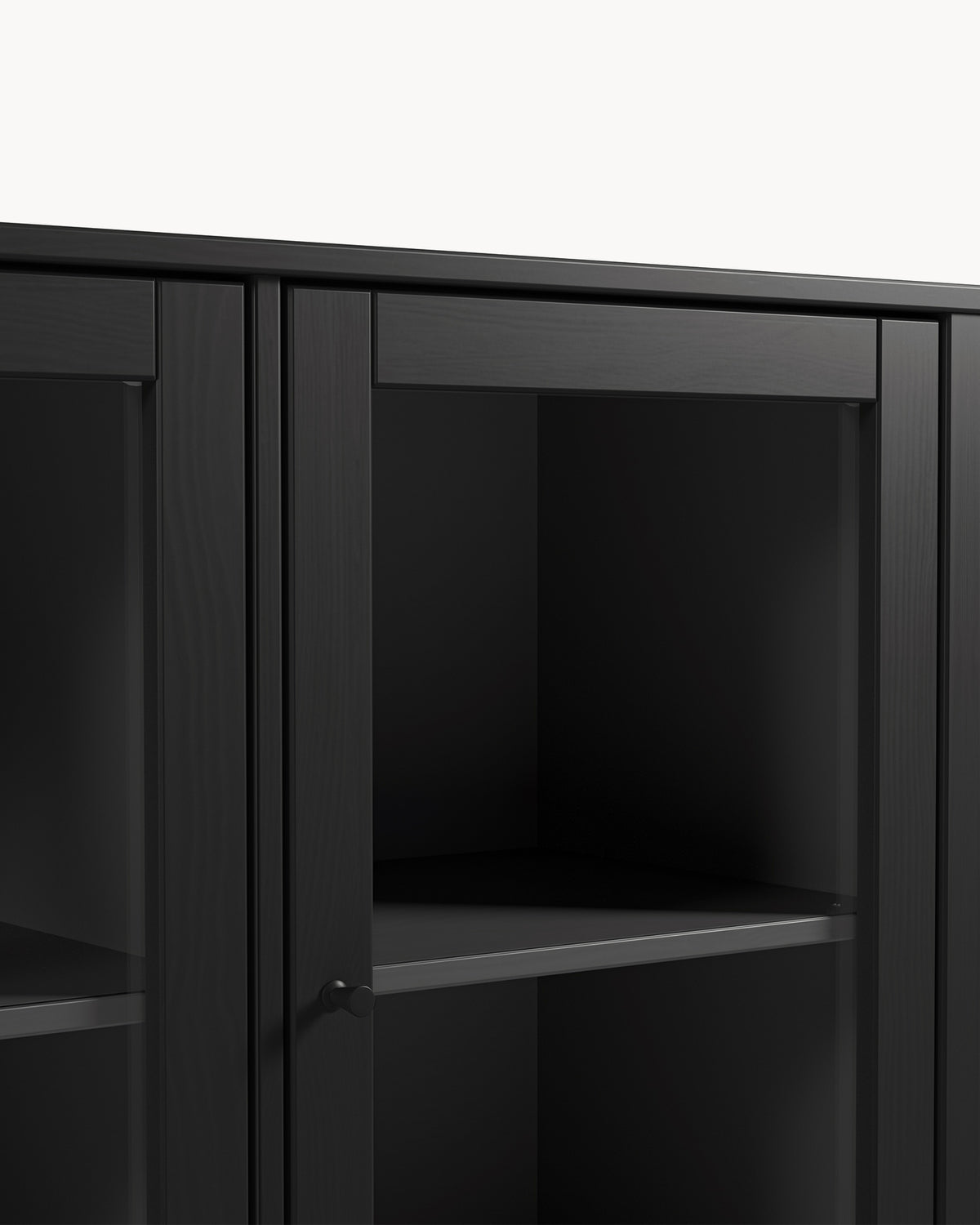 Credenza in legno di pino laccato Alessandra - Legno/Vetro