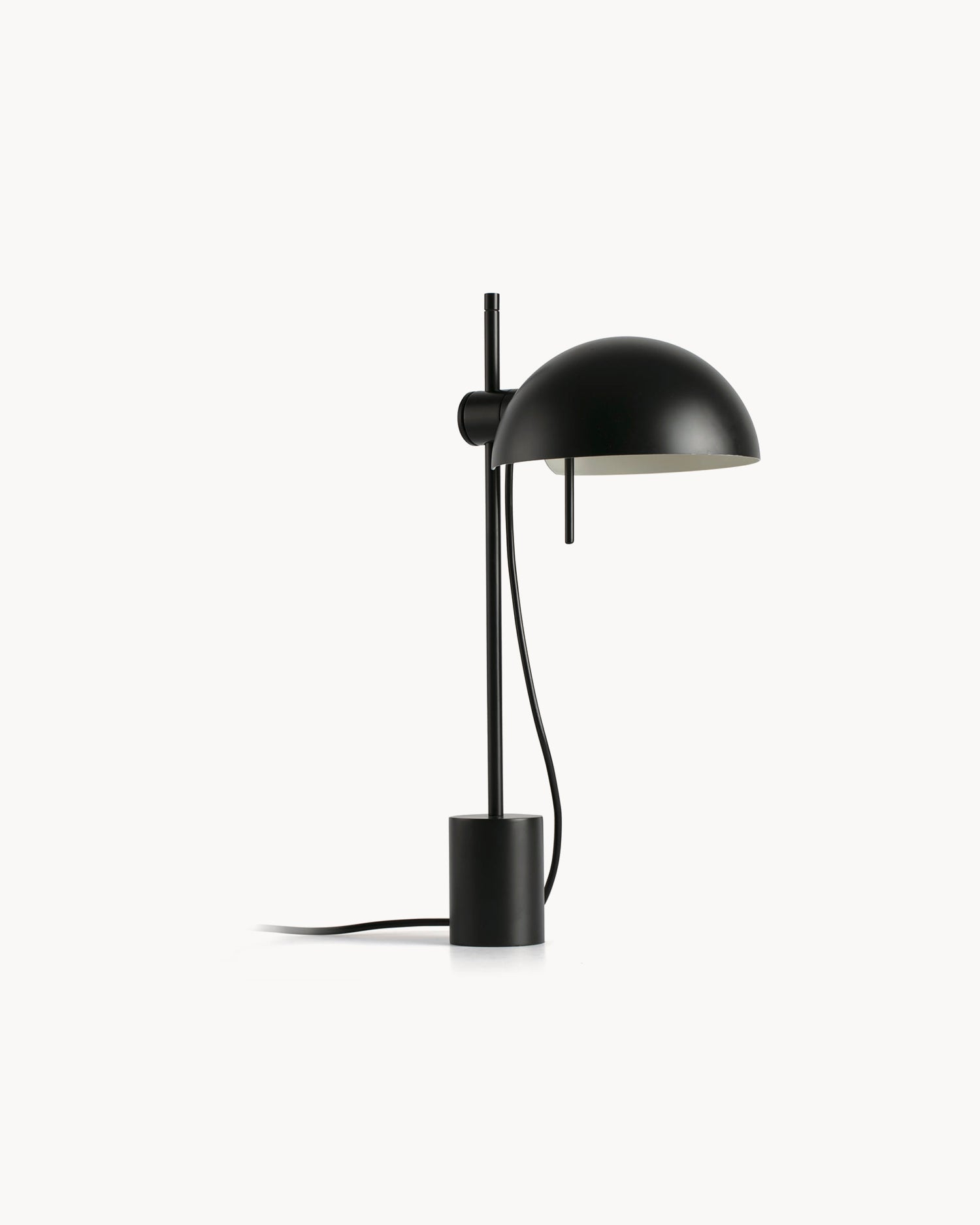 Lampada da tavolo in acciaio Matilda